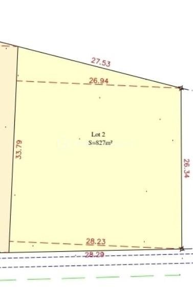 terrain 827 m².jpg