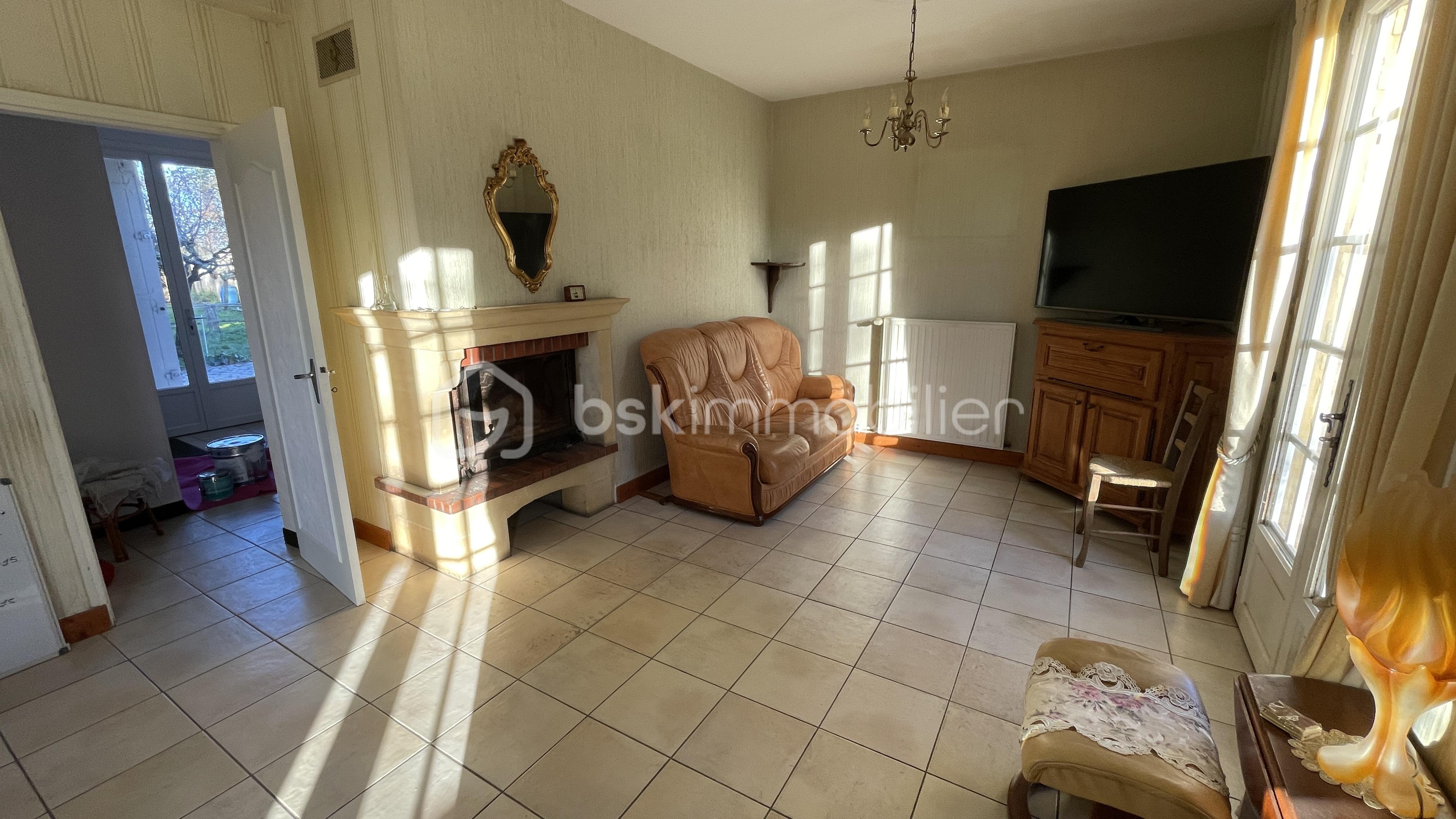 Maison en pierre de 120 m² - IMG_1036-1.jpeg