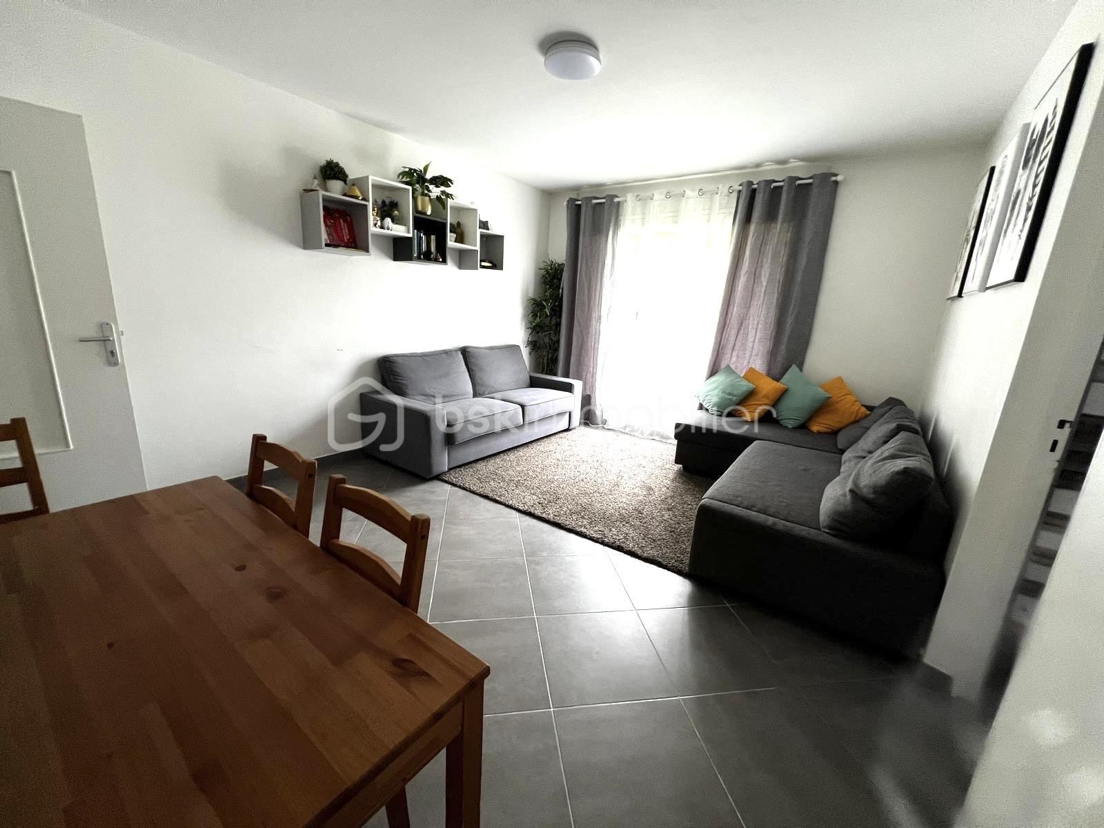 Appartement de 64,43 m² - salon 2.jpg