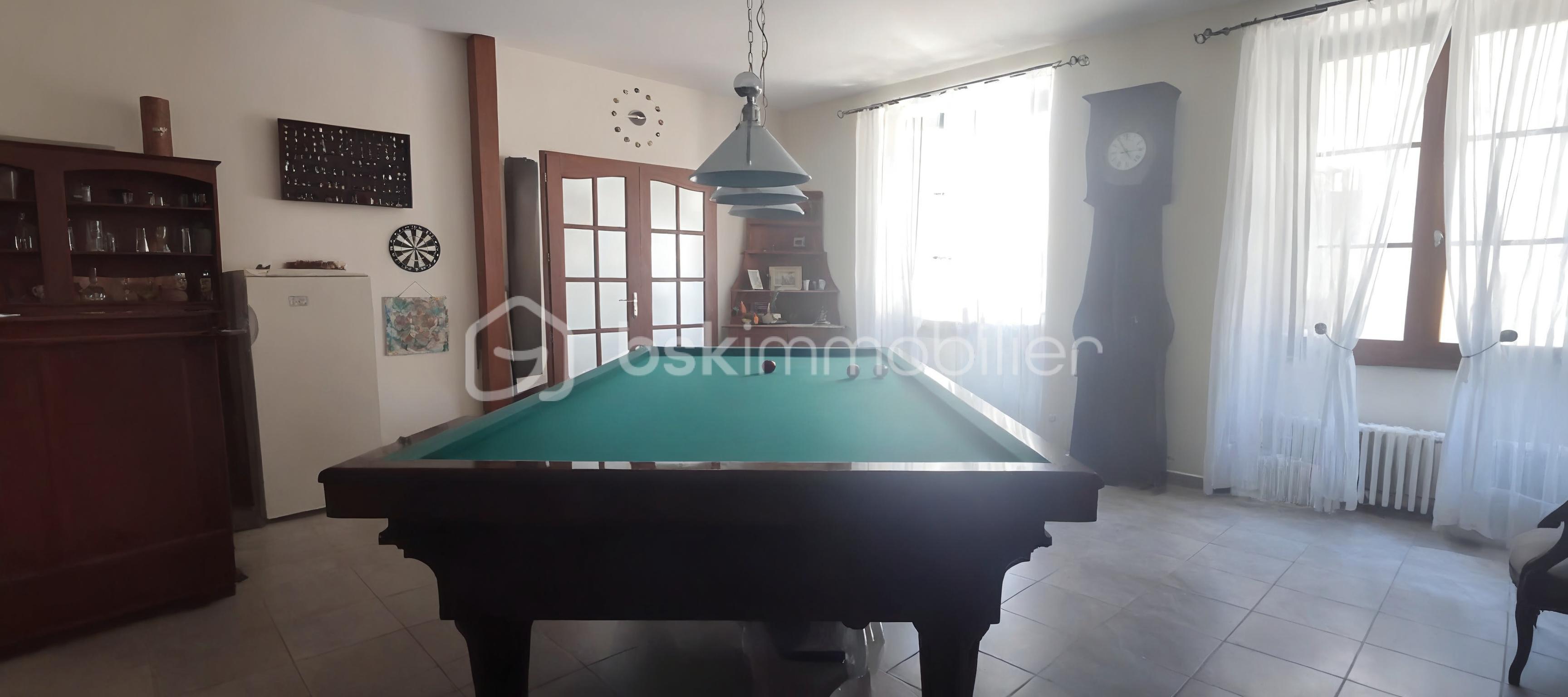 Maison de ville de 211 m² - d9acfd35c628ccd-1.jpg