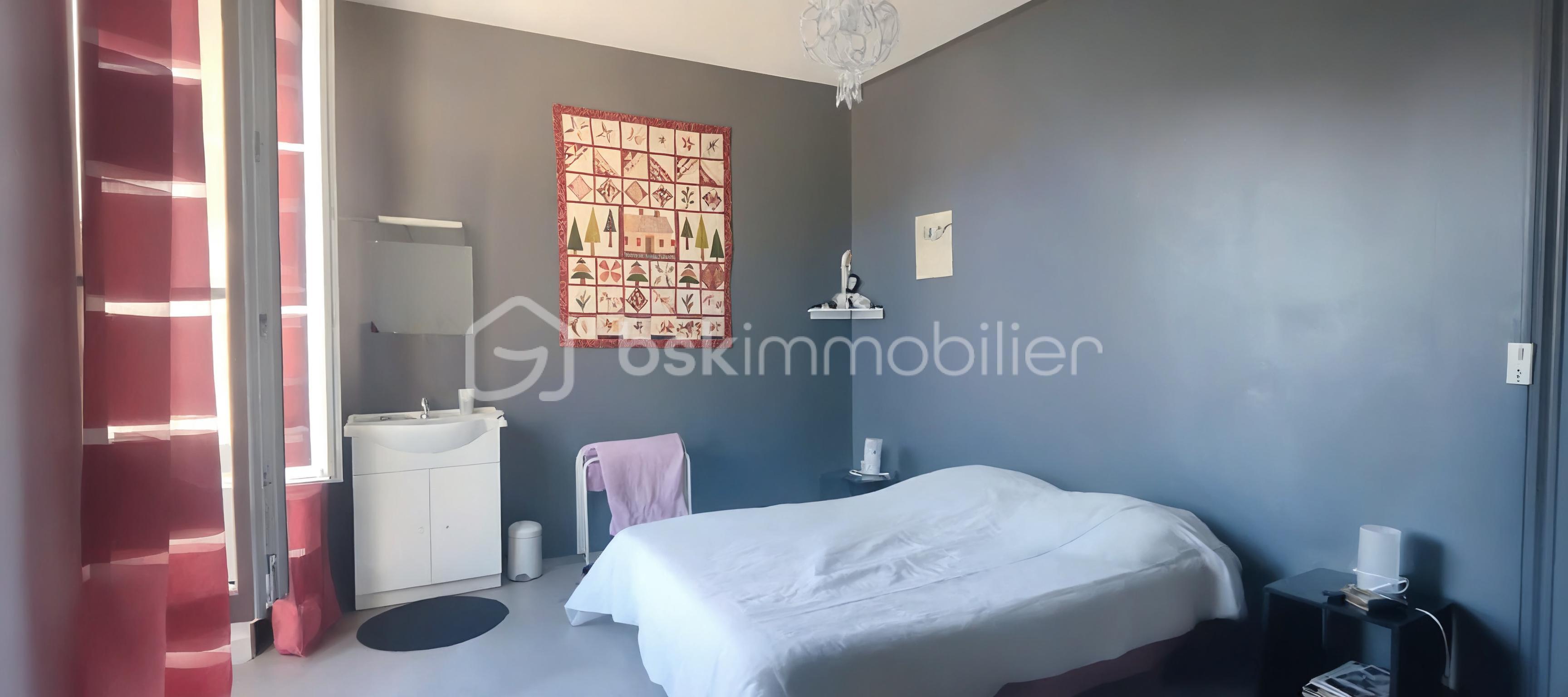 Maison de ville de 211 m² - 2076d9662d0ef35-1.jpg