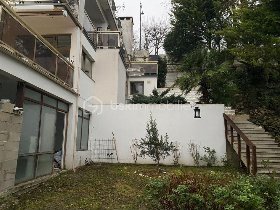 Appartement de 60 m² - Photo veranda extérieur.jpg