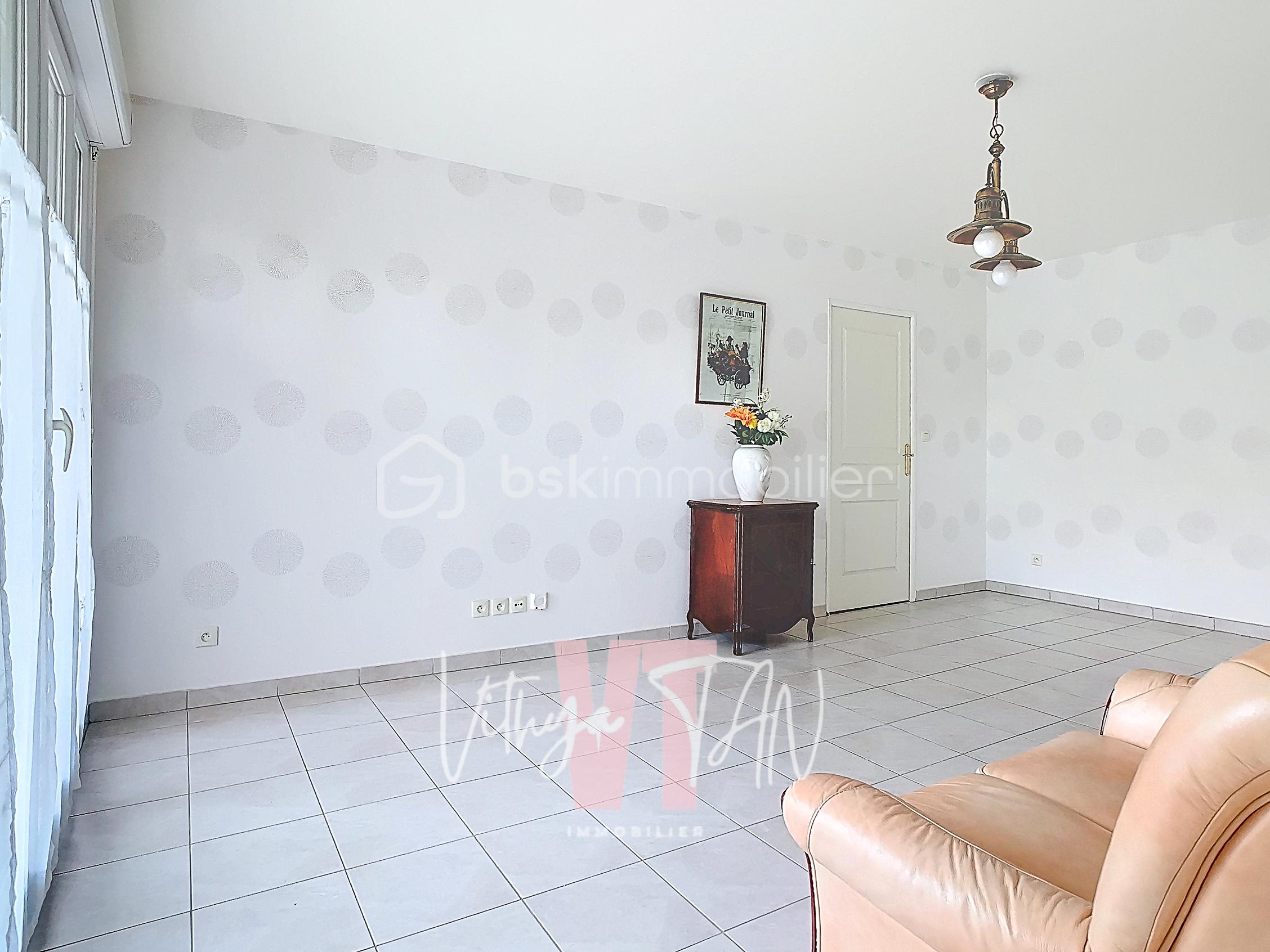 Appartement de 61 m² - 2 SALON-4.jpg
