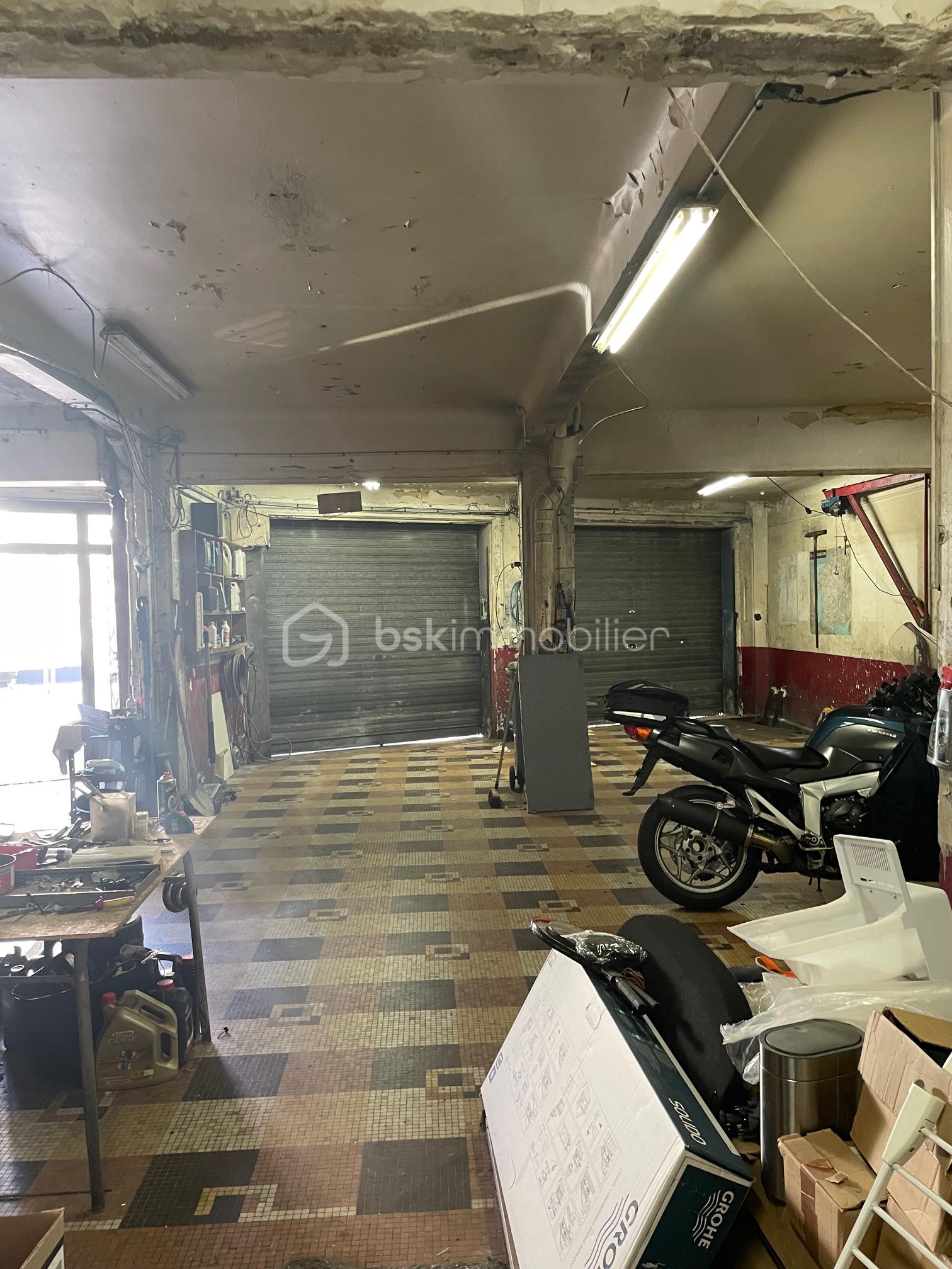Local d activites de 120,10 m² - IMG_3978.jpg