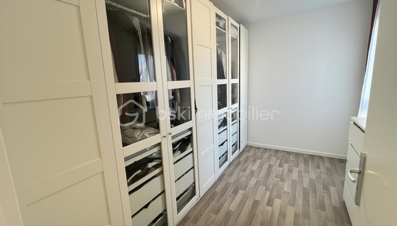 CHAMBRE DRESSING 1.png