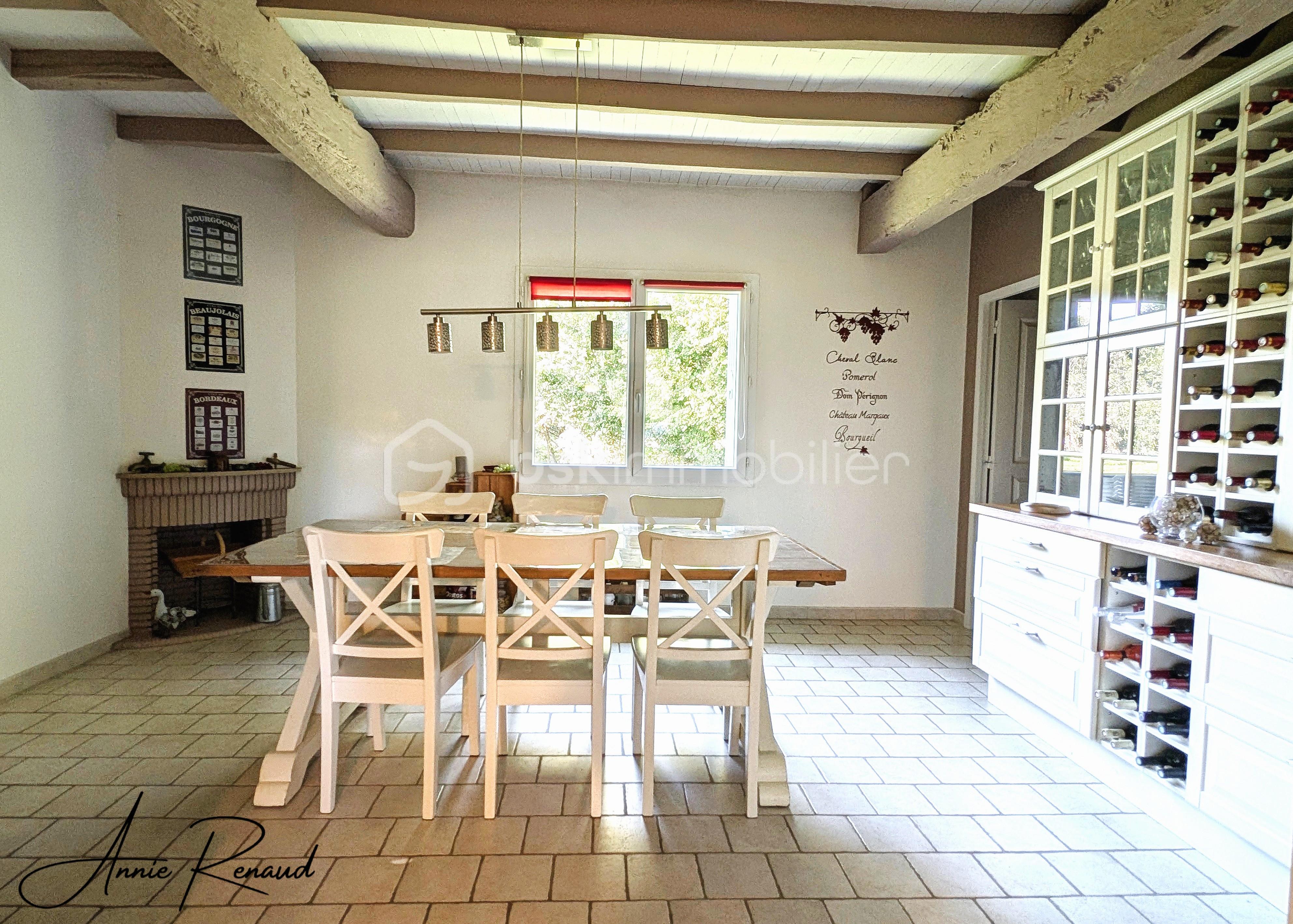 Demeure de 299 m² - 02_Séjour.jpg