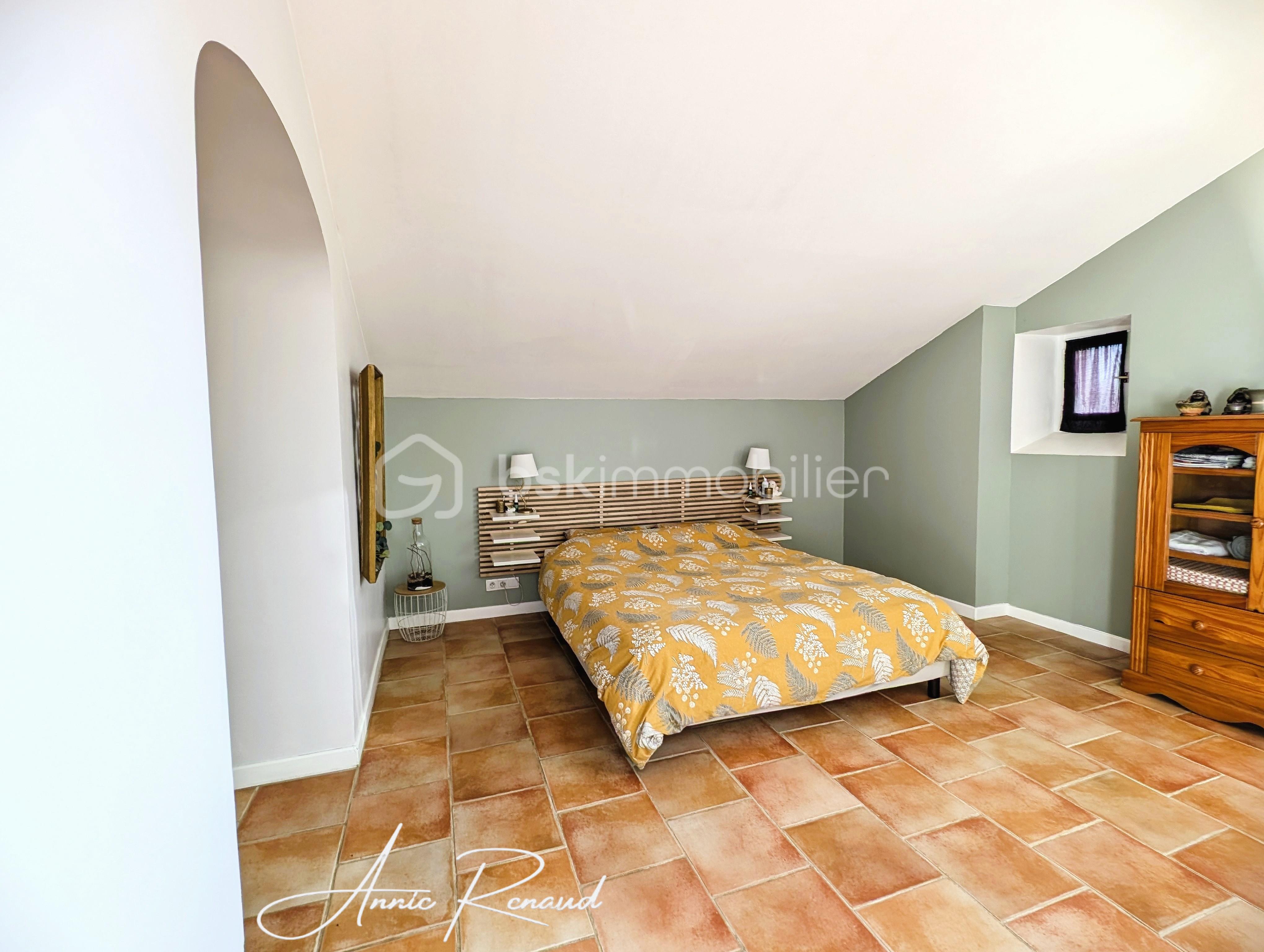 Demeure de 299 m² - 05_Chambre_1.jpg