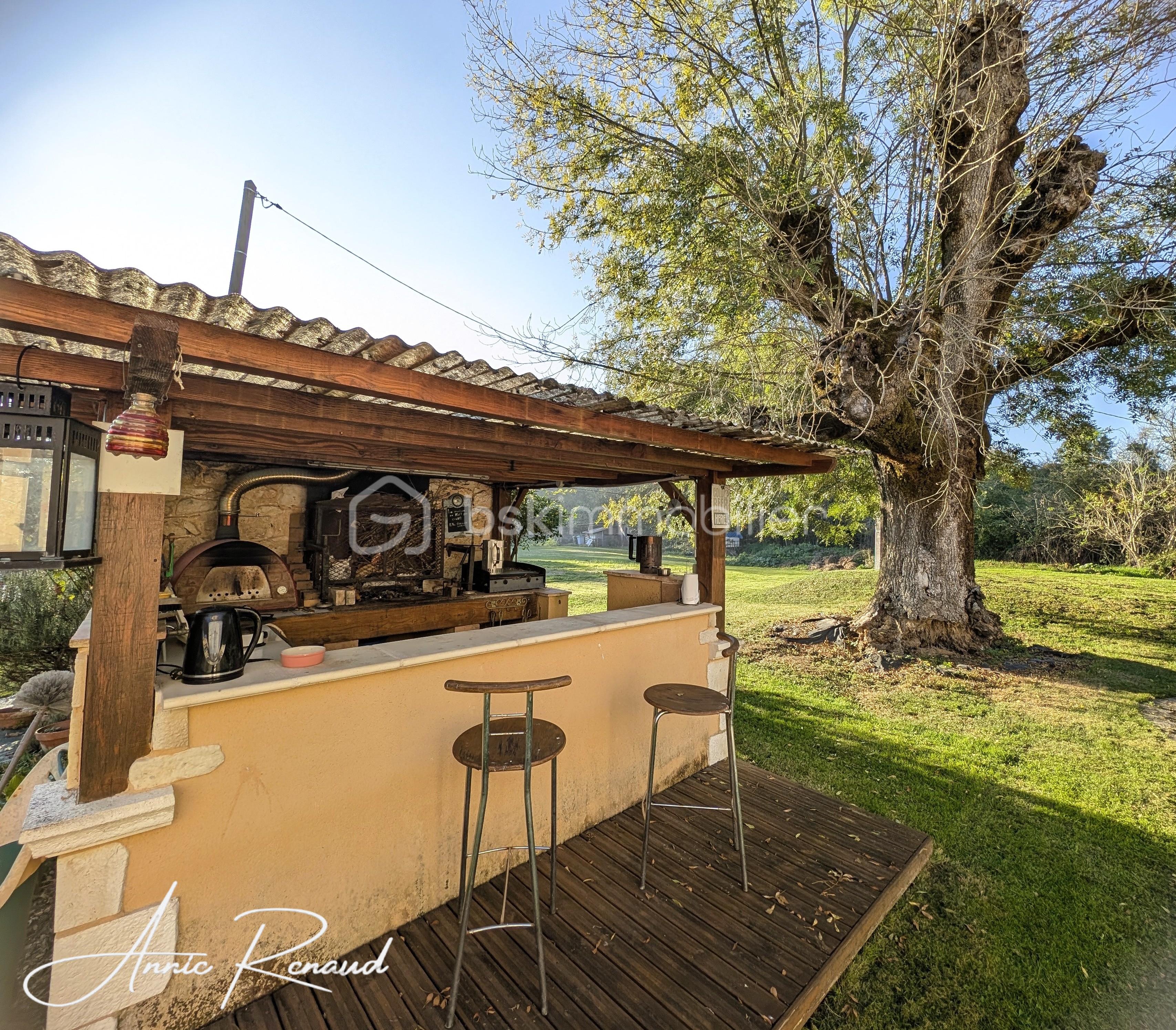 Demeure de 299 m² - 10_Extérieur_3.jpg