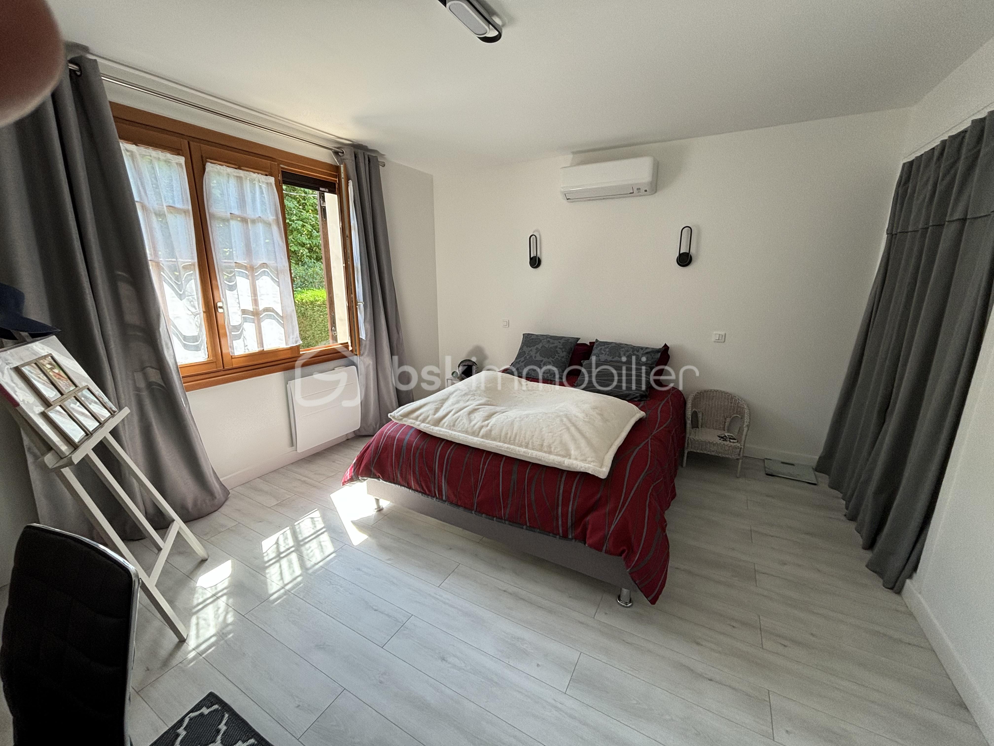 Maison traditionnelle de 110 m² - MONNIN 13.jpg