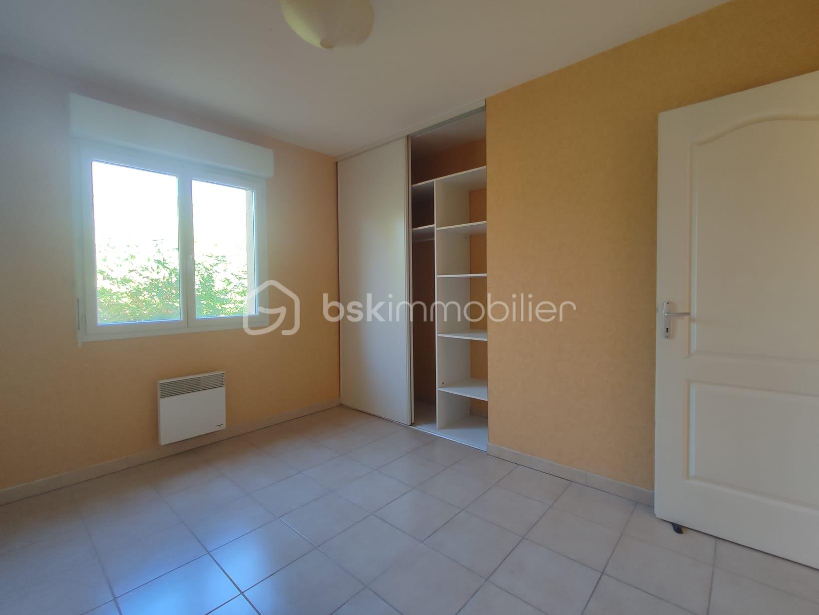 Maison traditionnelle de 87 m² - IMG-20250711-WA0022.jpg