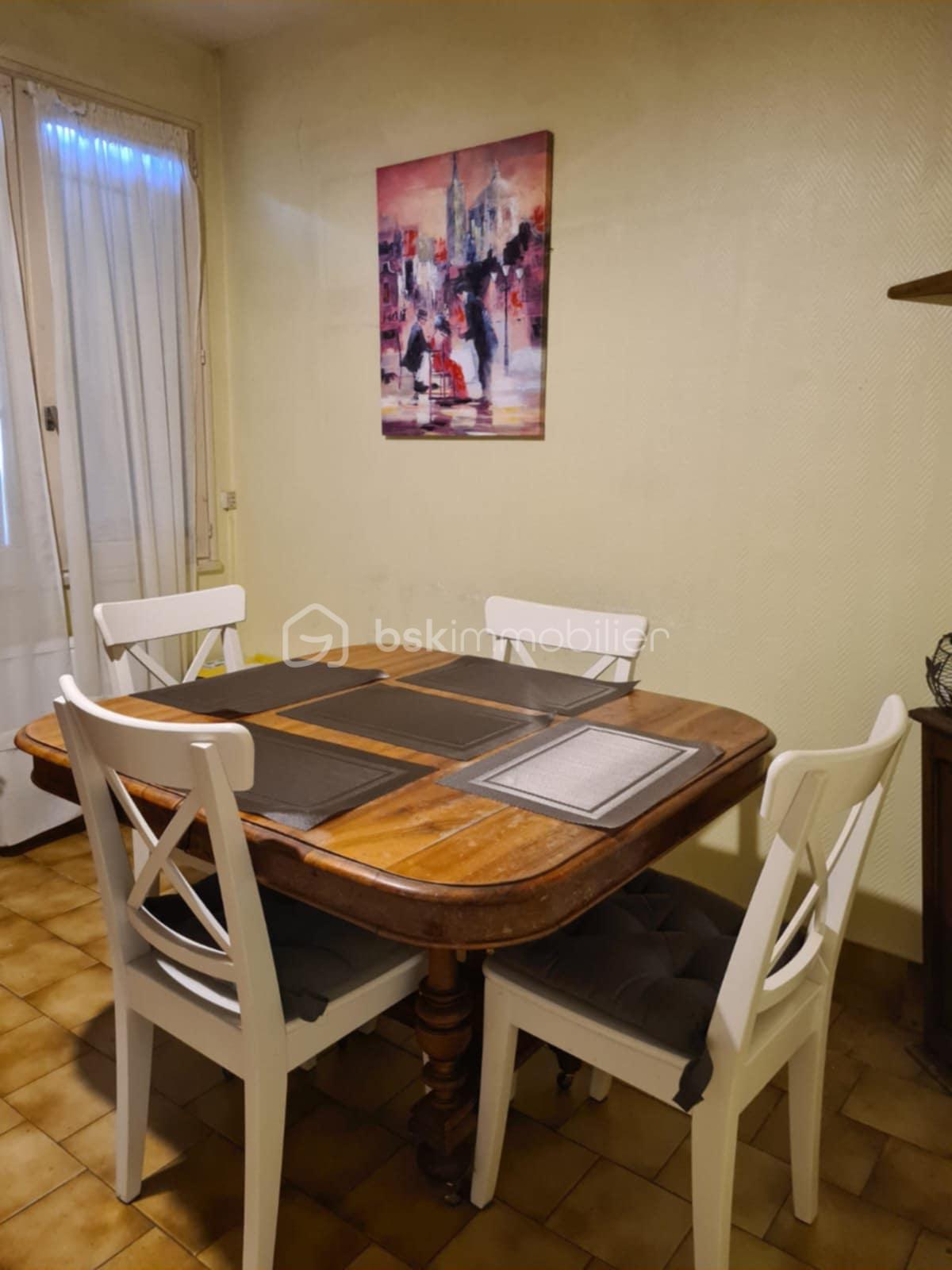 Maison contemporaine de 146 m² - 089de037-c129-4d72-9d22-a895ee2775d4.jpg