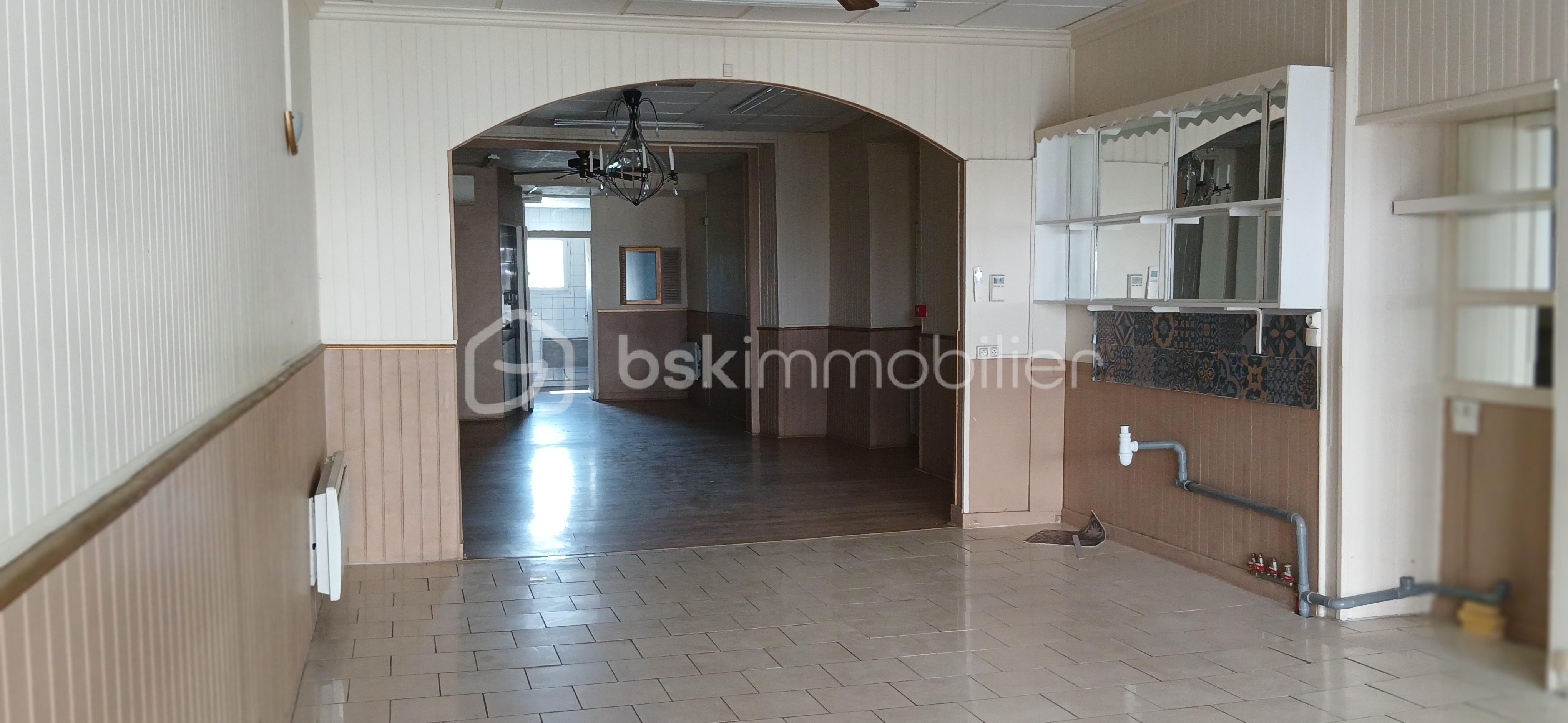 Immeuble mixte de 229 m² - 20250704_162217.jpg