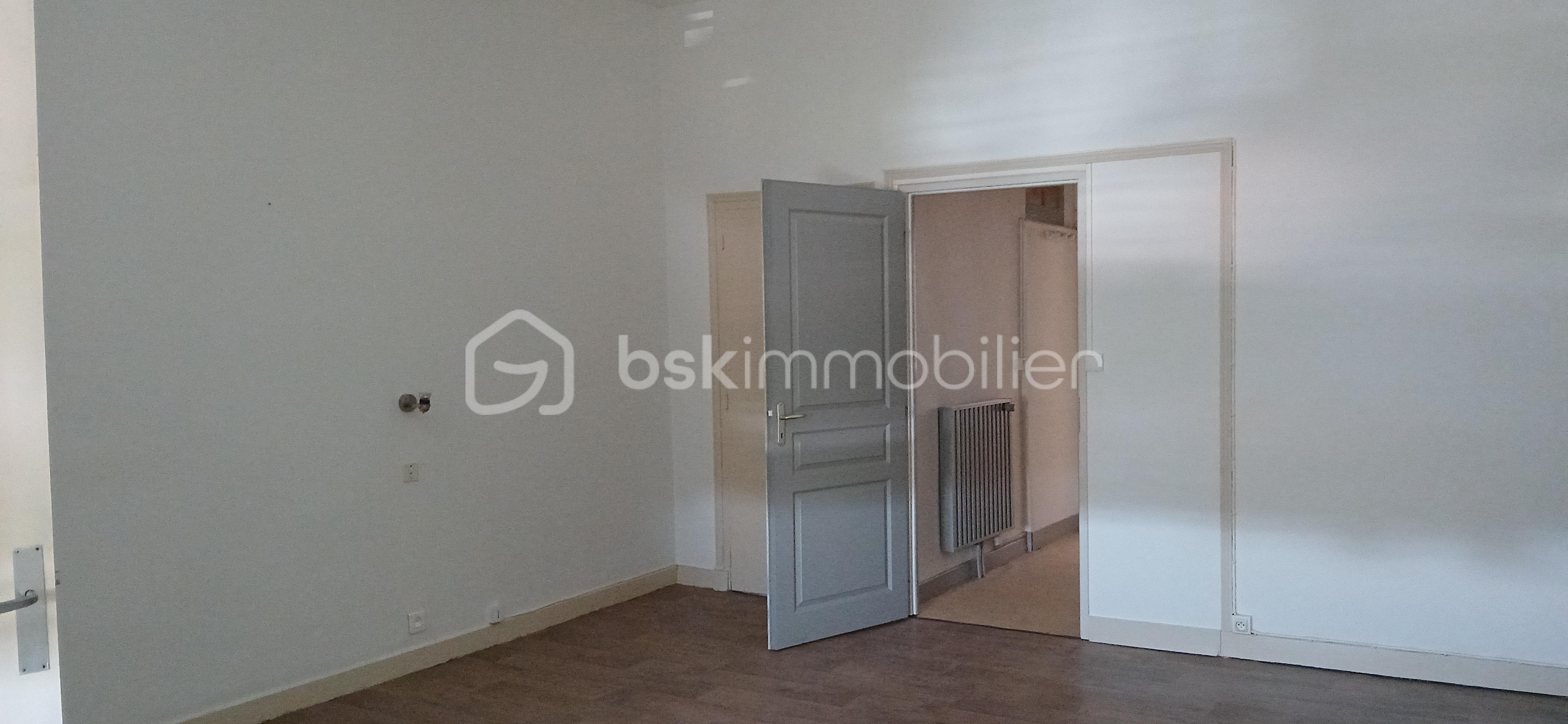 Immeuble mixte de 229 m² - 20250704_161255.jpg