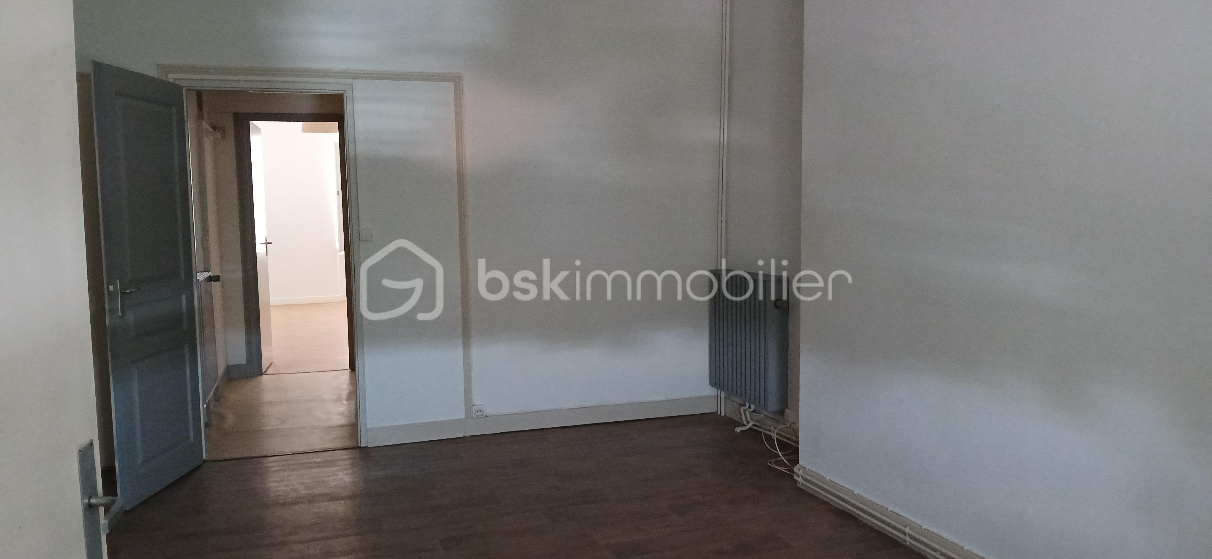 Immeuble mixte de 229 m² - 20250704_161248.jpg
