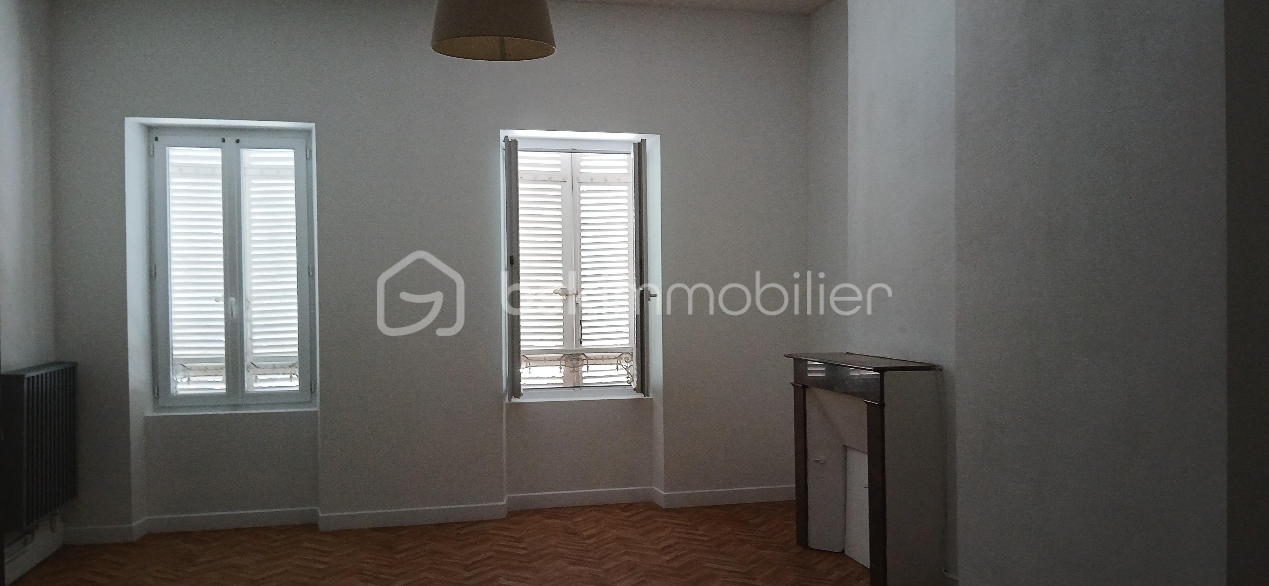 Immeuble mixte de 229 m² - 20250704_161114.jpg