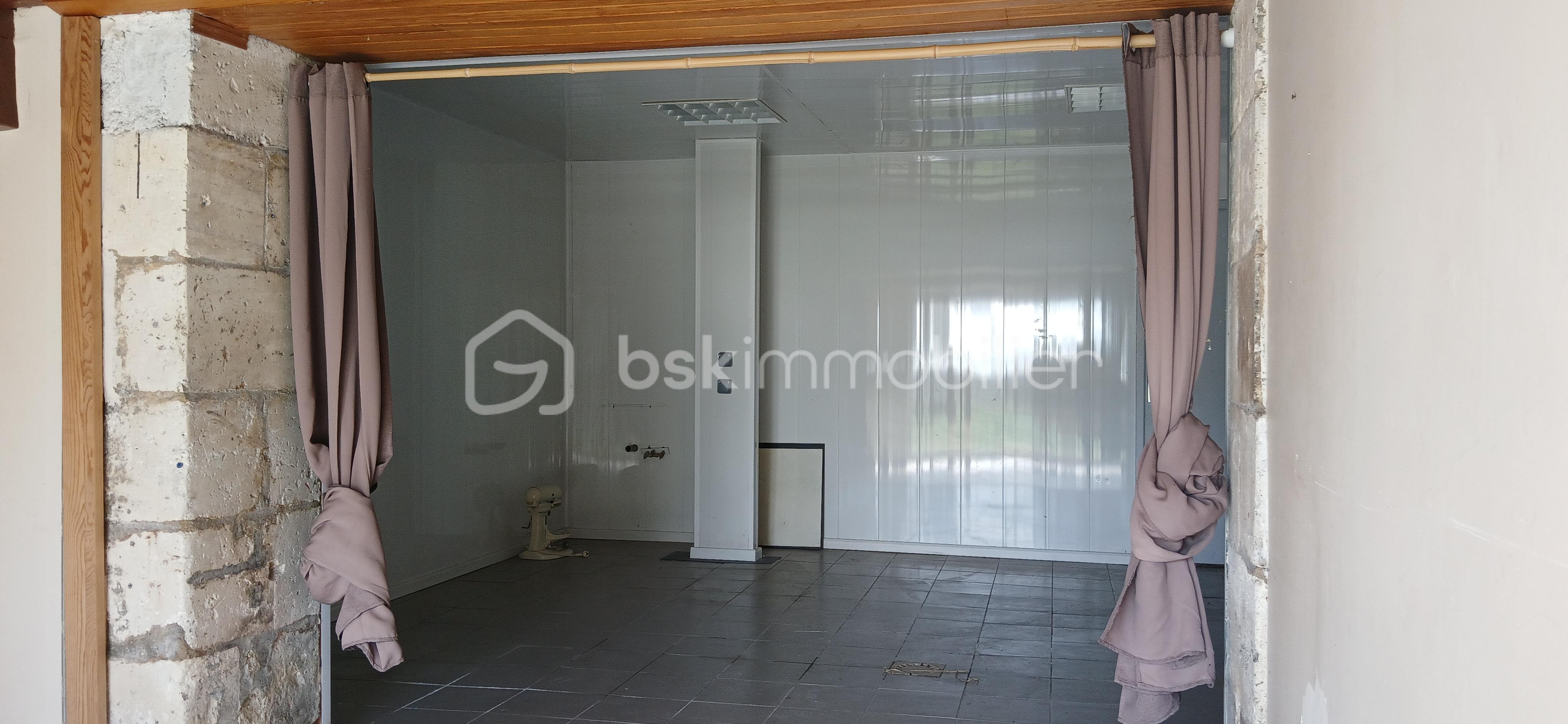 Immeuble mixte de 229 m² - 20250704_163135.jpg