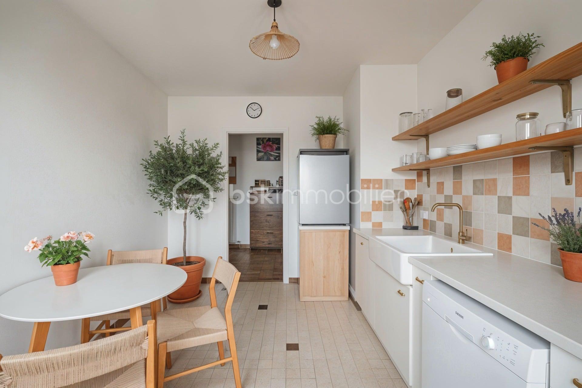 Appartement de 99 m² - att.D0MNJMmAFh6YqMUkPLeGB-bACsDton15wf2ONQWY488.jpeg