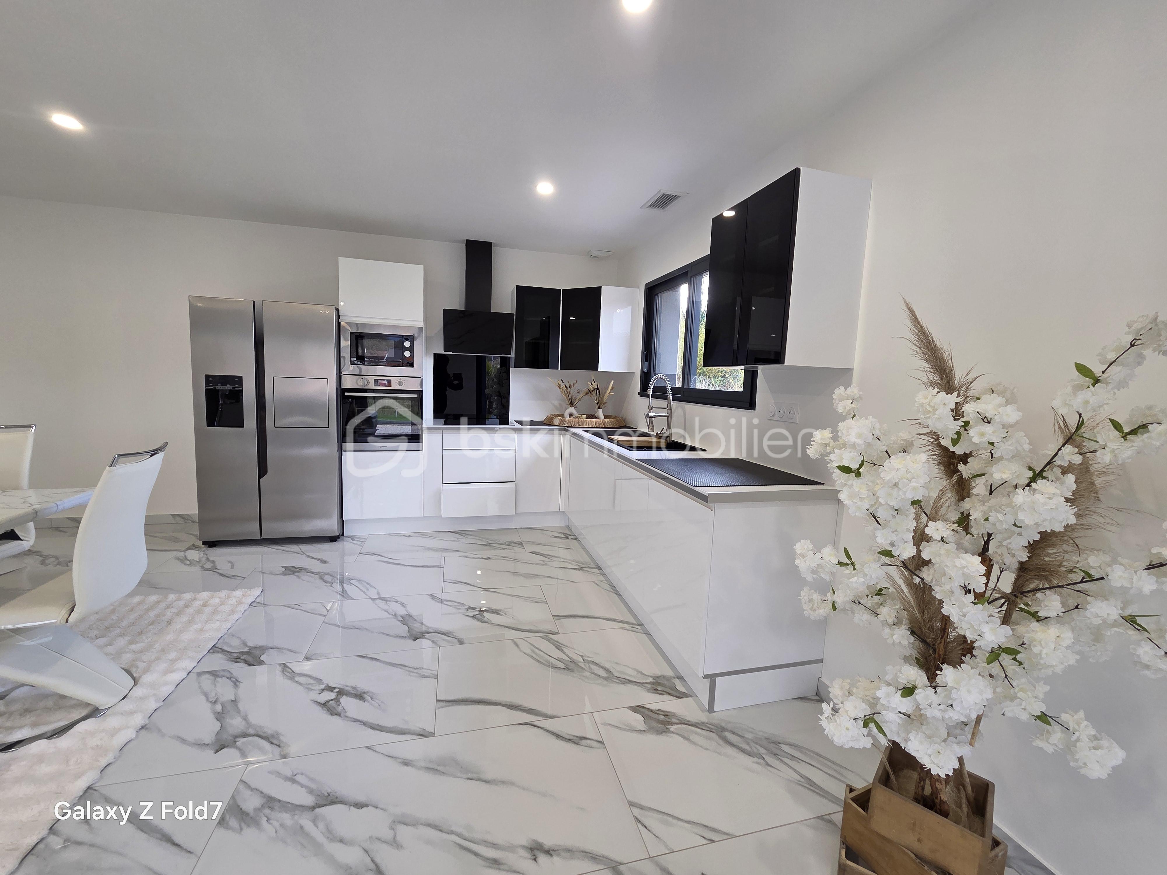 Maison de 100 m² - 20251203_153448.jpg