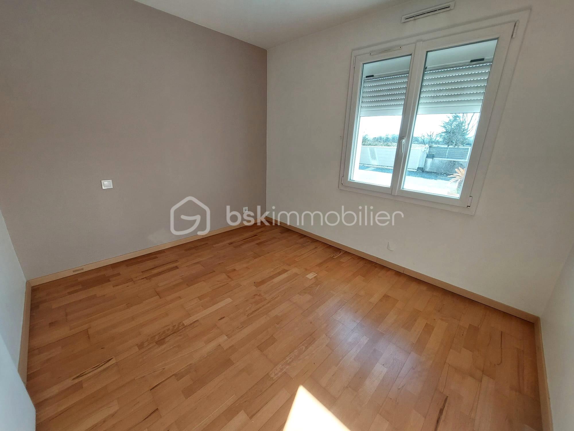 Maison traditionnelle de 140 m² - chambre rdc.jpeg