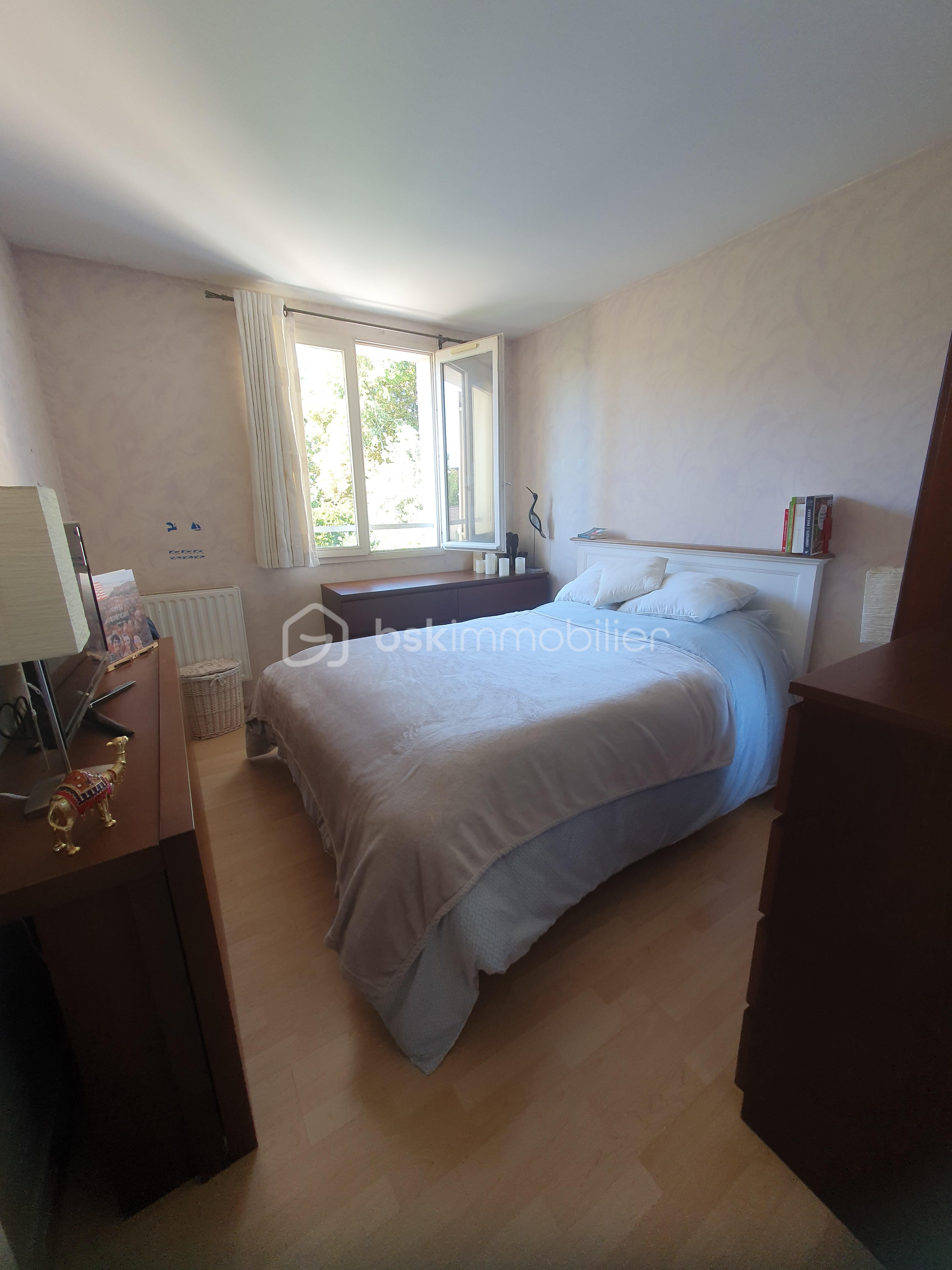 Maison de 90 m² - Chambre 1.jpg