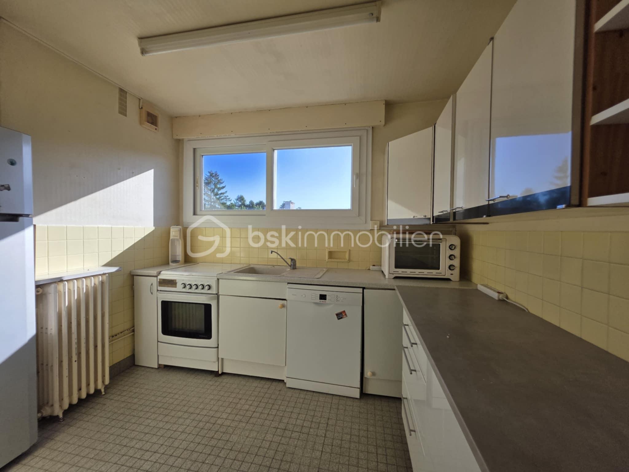 Pavillon de 80 m² - 6a7054b8-b8cb-4870-978d-182be325901e.jpeg