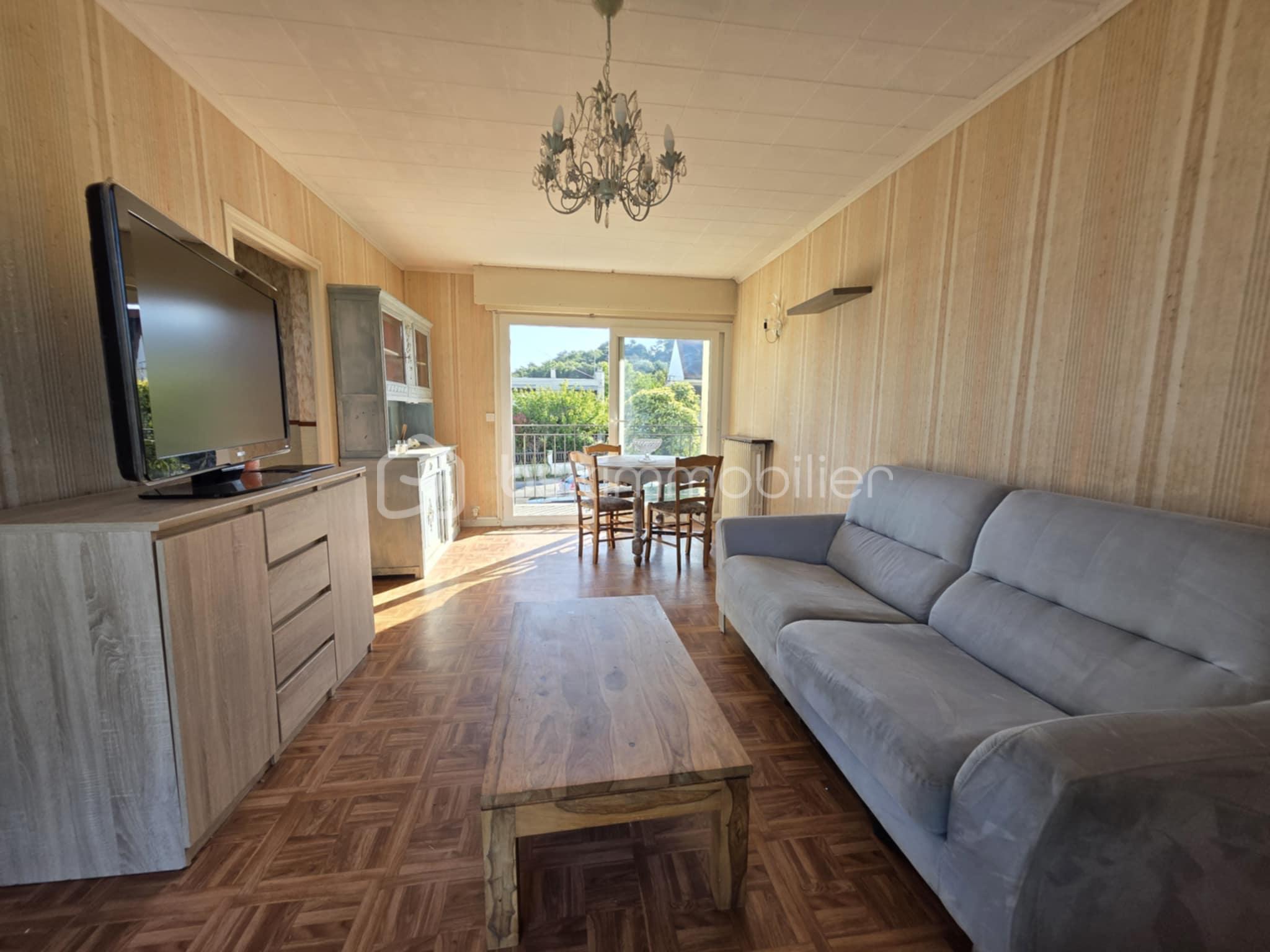 Pavillon de 80 m² - b1444f14-fb30-43e3-a89d-04f3cbd67504 (1).jpeg