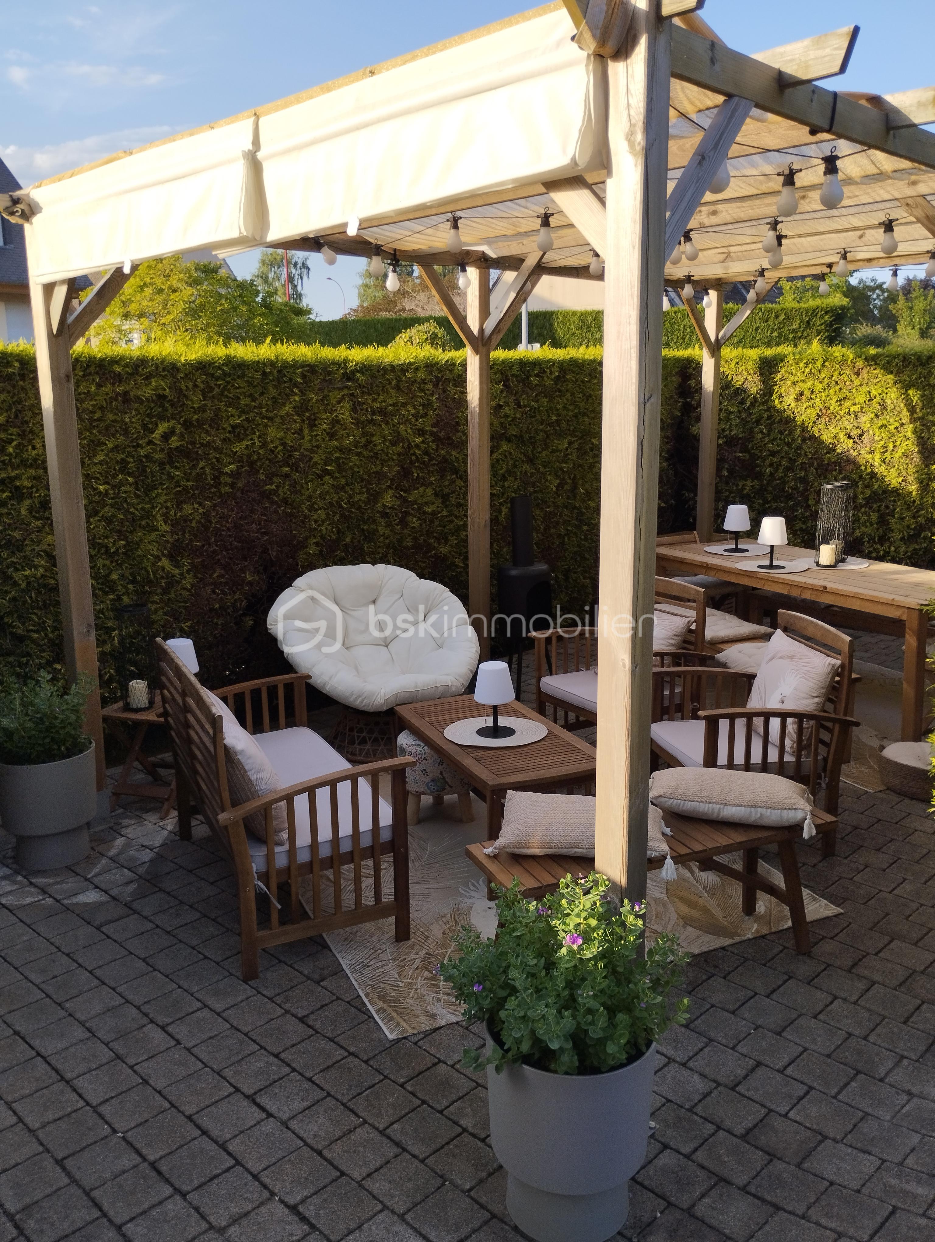 Maison de 195,85 m² - 1770969861526.jpg