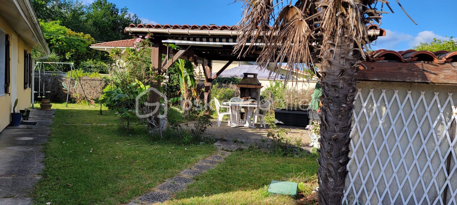 Maison de 100 m² - Terrasse couverte 1.jpg