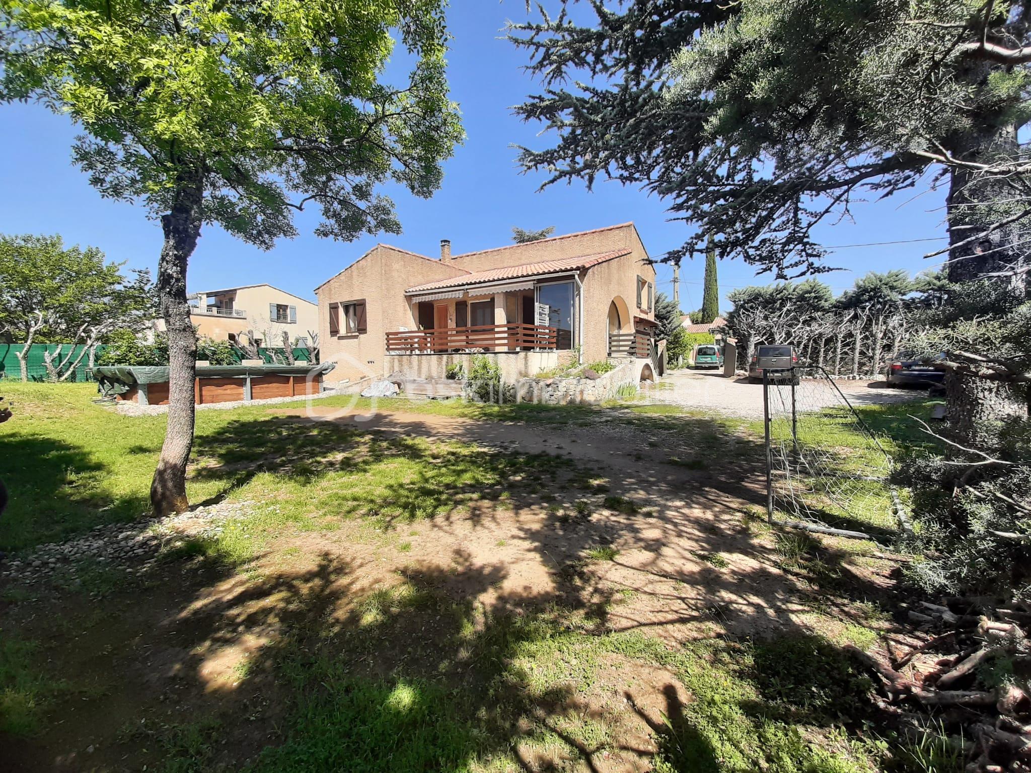 Maison traditionnelle de 75 m² - IMG-20250430-WA0018(1).jpg