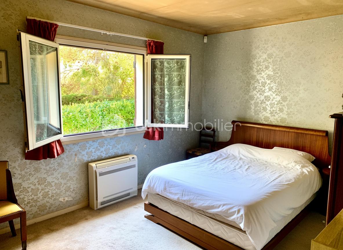 chambre 1 rdc.jpg