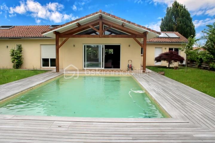 Piscine 3.jpg