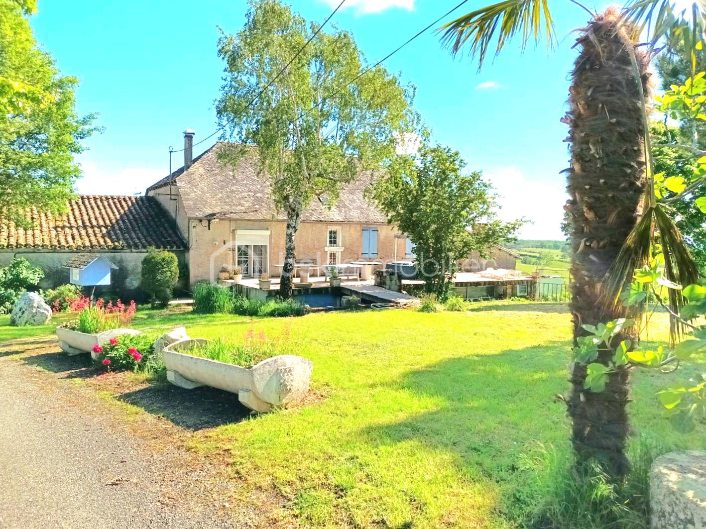 Propriete de 271 m² - 1000043248.jpg