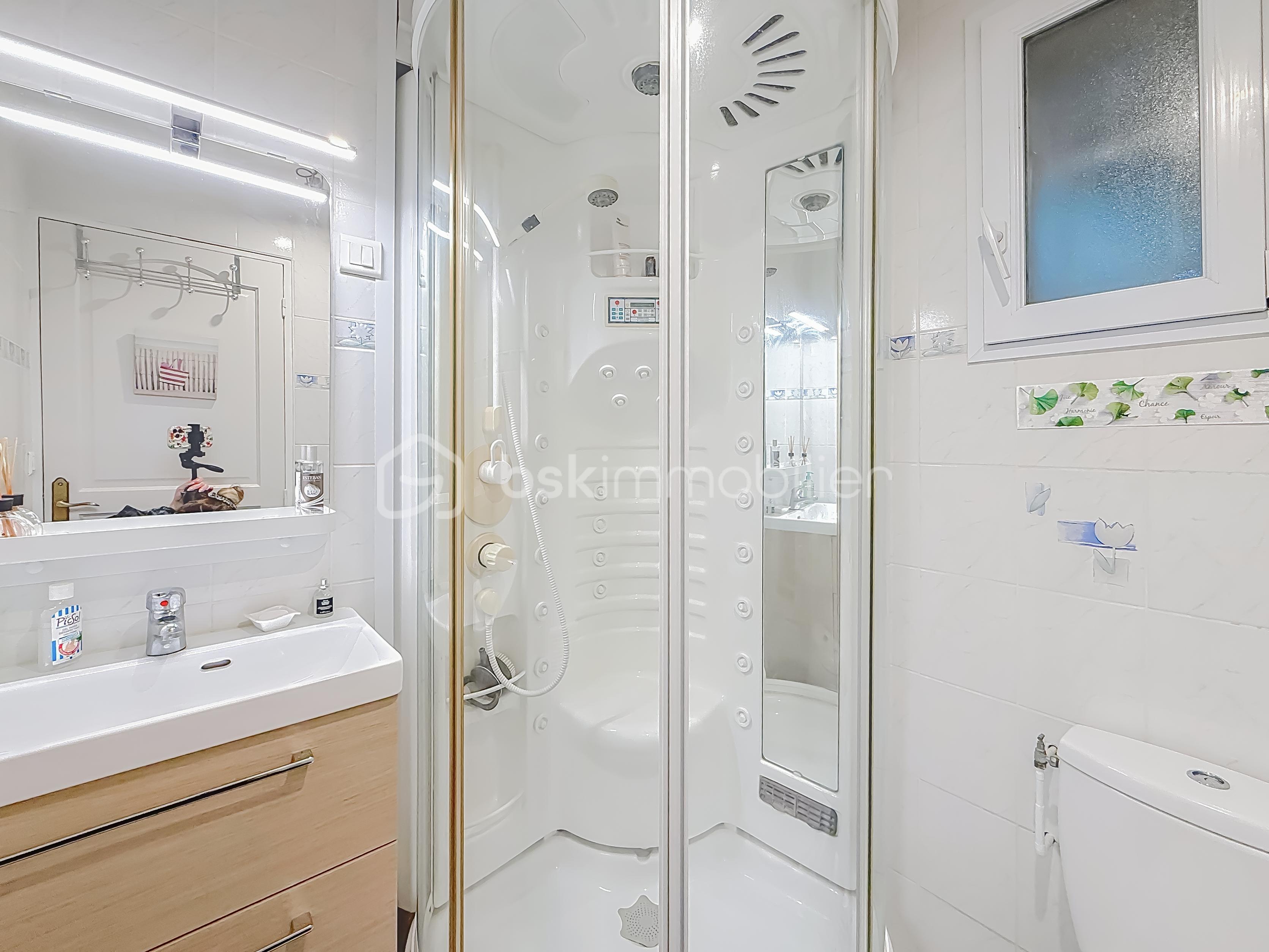 Maison de 175 m² - photo-1769423939 2.png