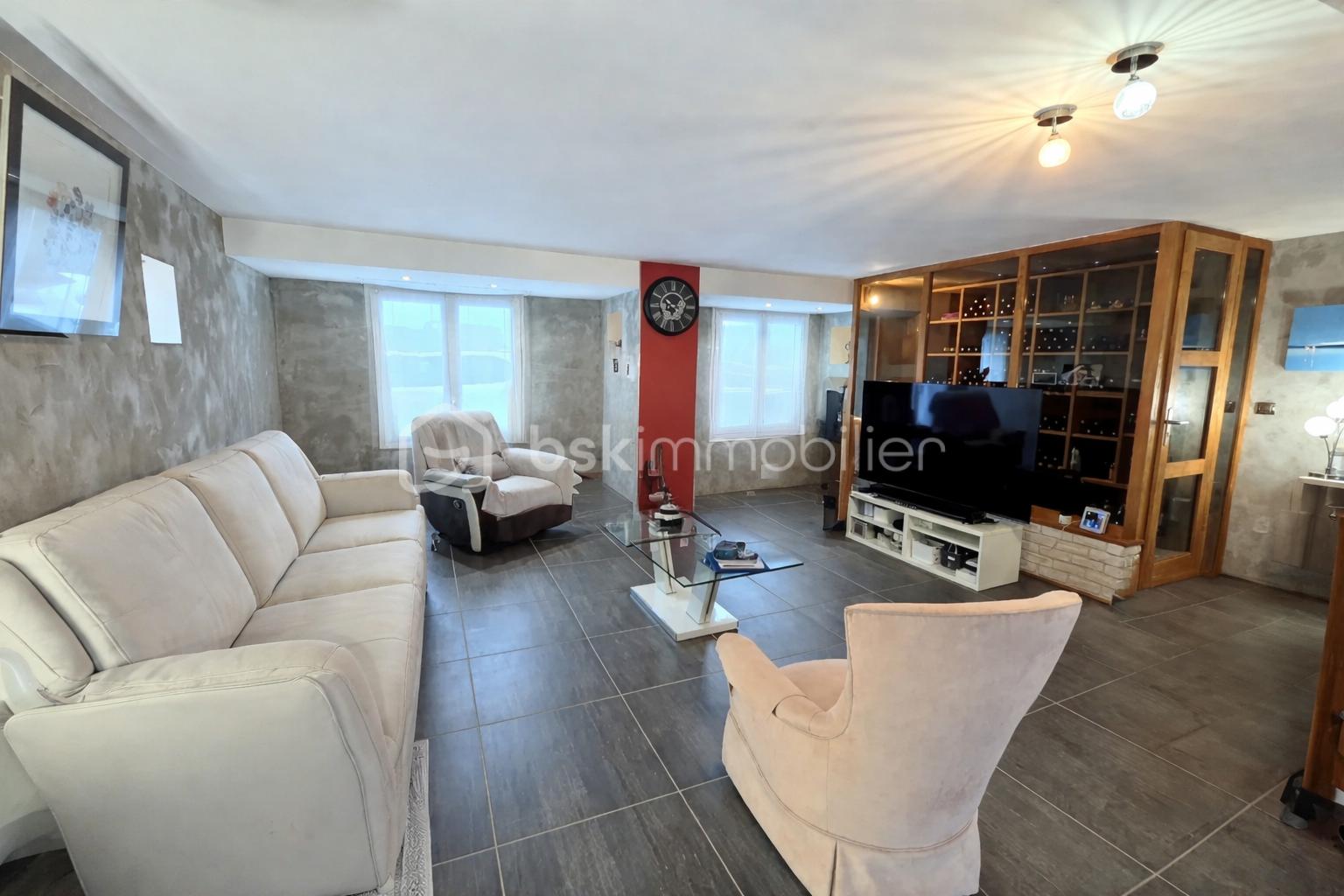 Maison traditionnelle de 186 m² - file_00000000c424724685f7b2dd591a7ac0.png