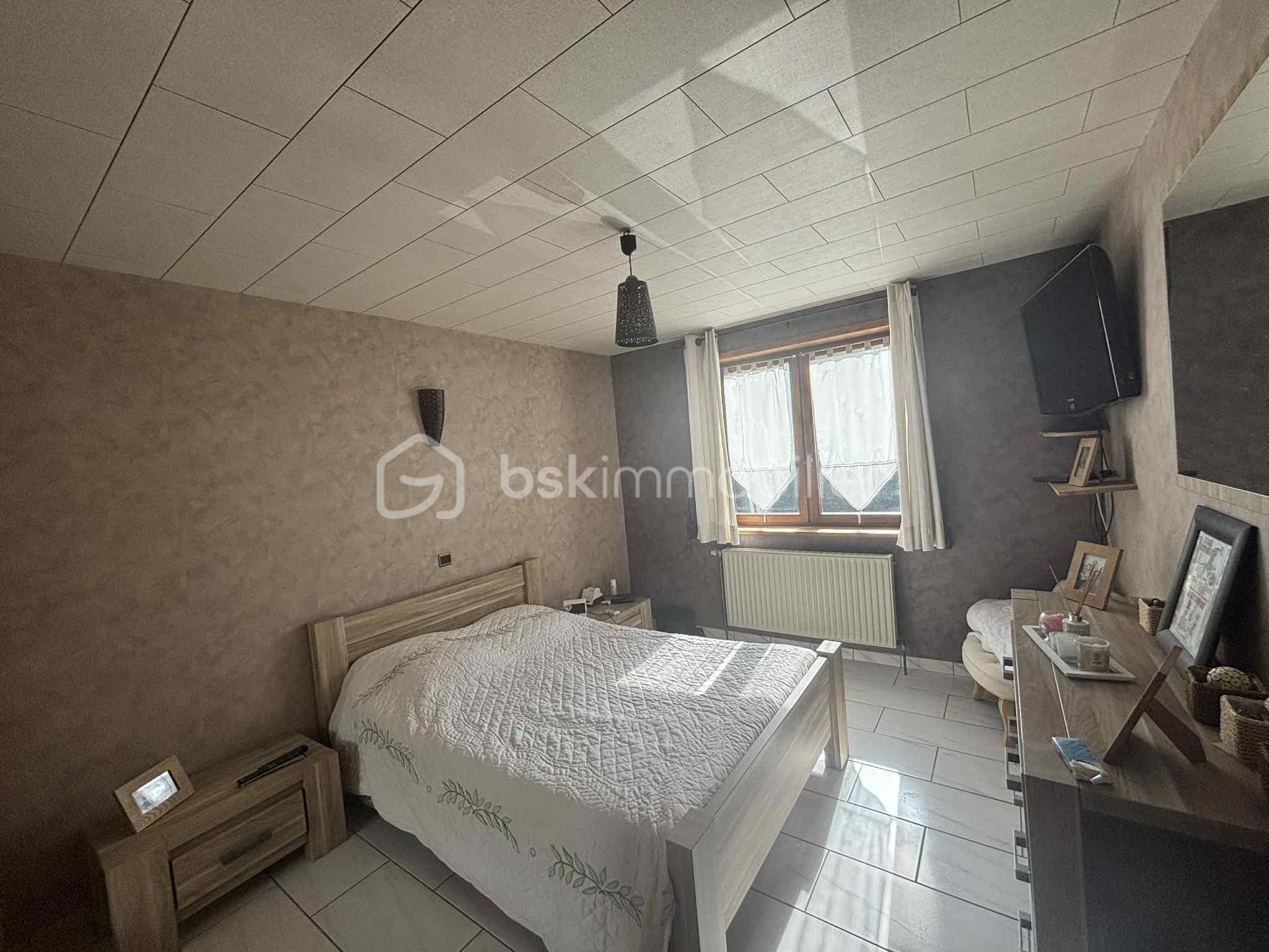 Villa de 190 m² - Chambre 1 bas.jpeg