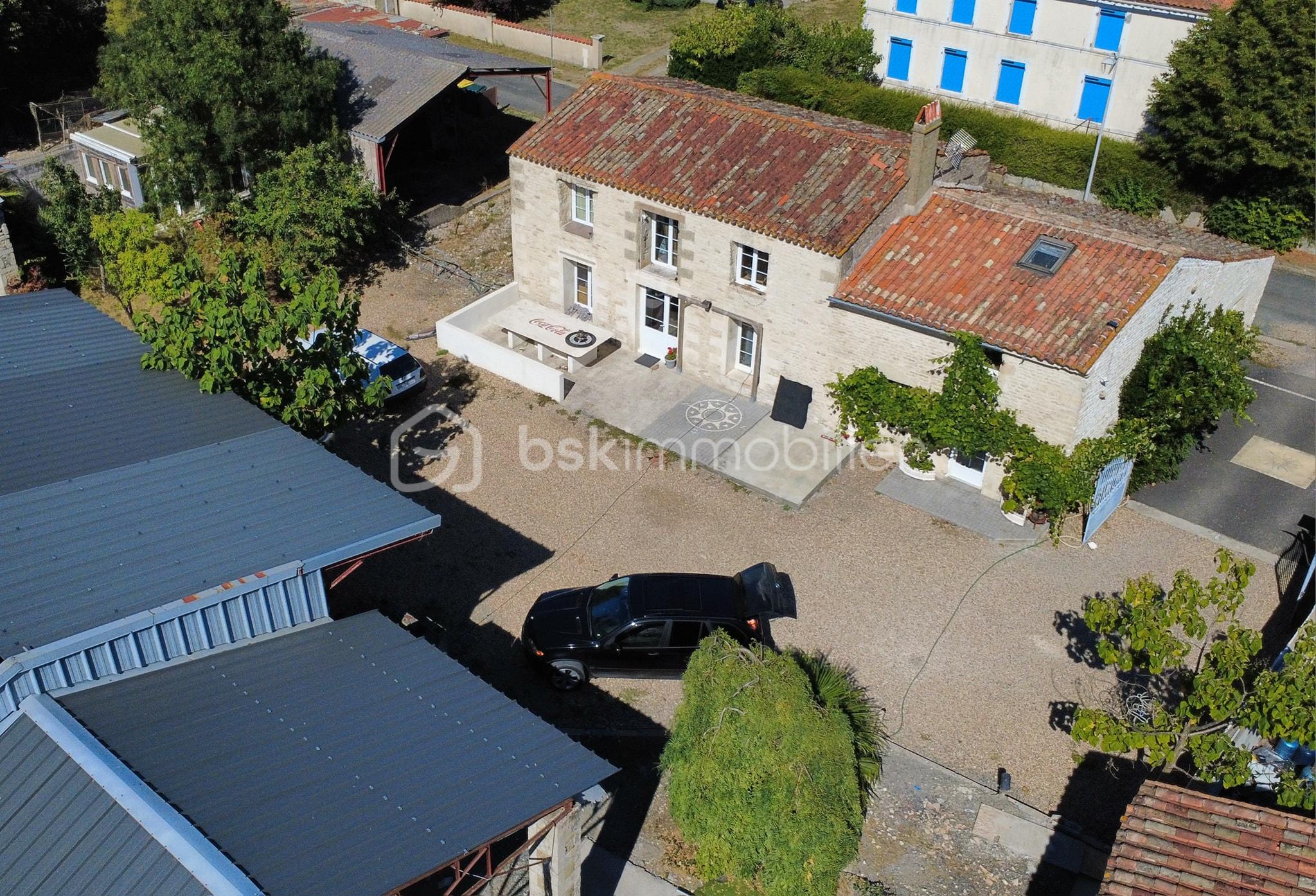 Maison charentaise de 150 m² - 528724023_122139278474696471_560304781018207674_n.jpg