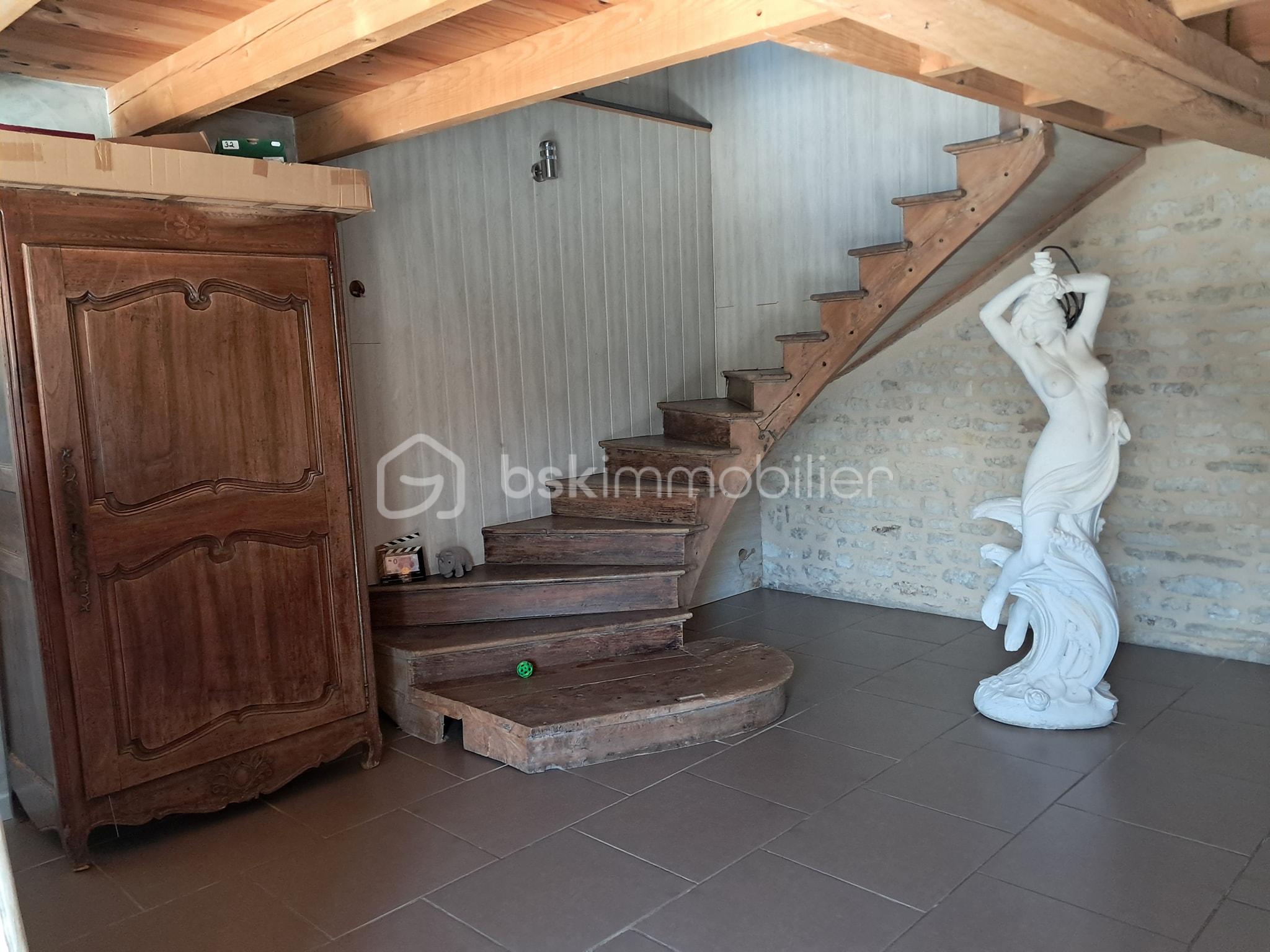 Maison charentaise de 150 m² - 529153207_122139279566696471_625306306674469768_n.jpg