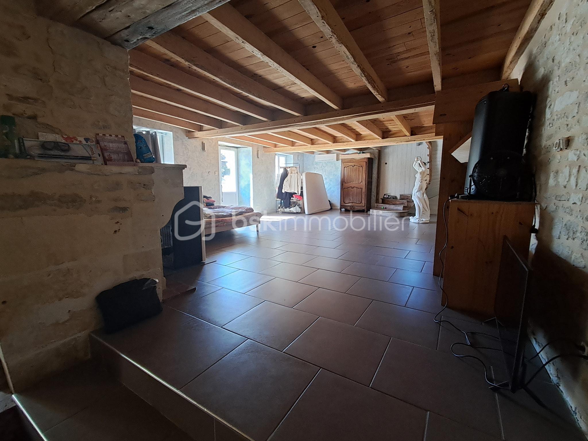 Maison charentaise de 150 m² - 529206681_122139279470696471_3833657158874702273_n.jpg