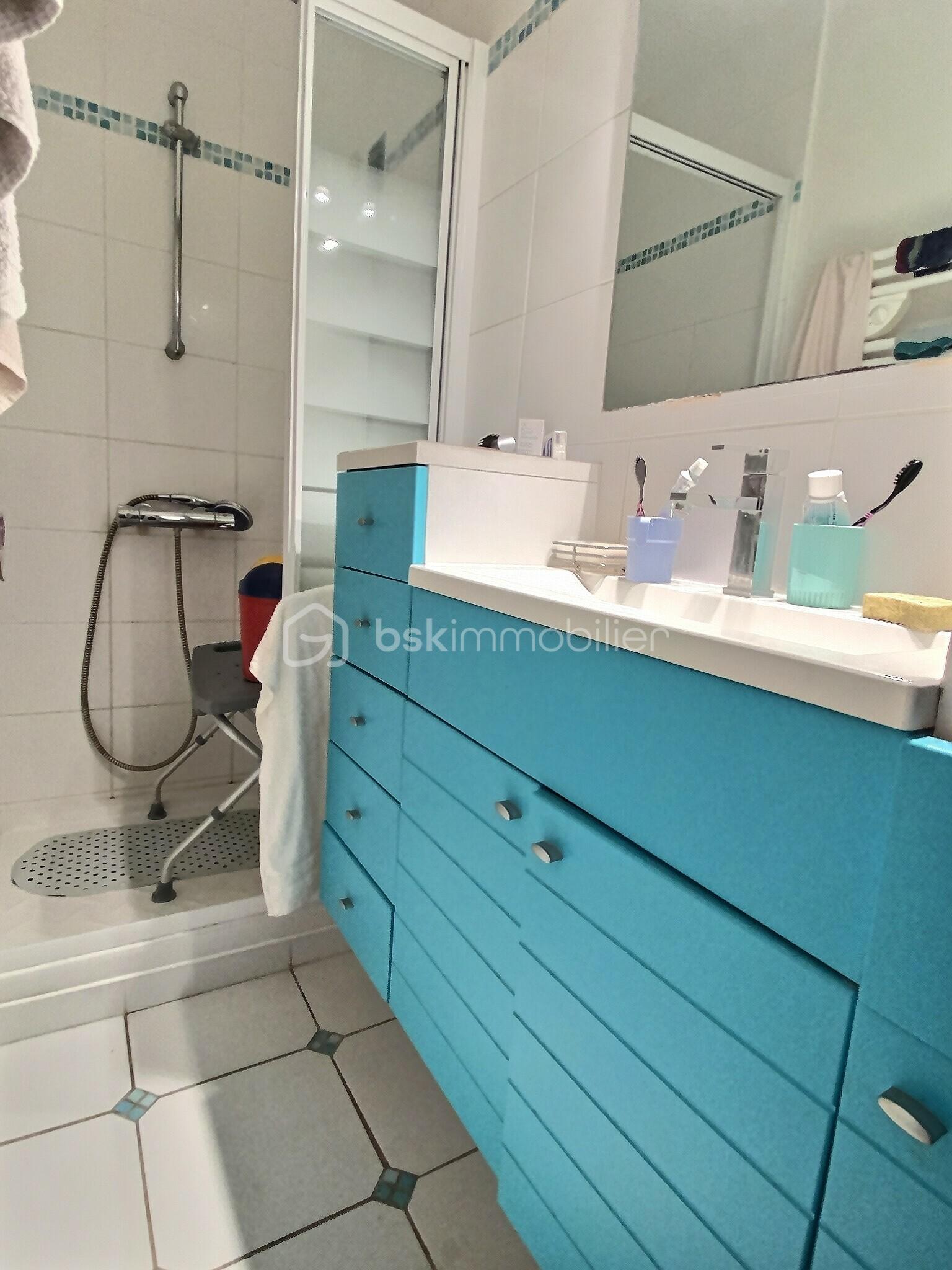 Appartement de 50 m² - exposio_133313699.jpg