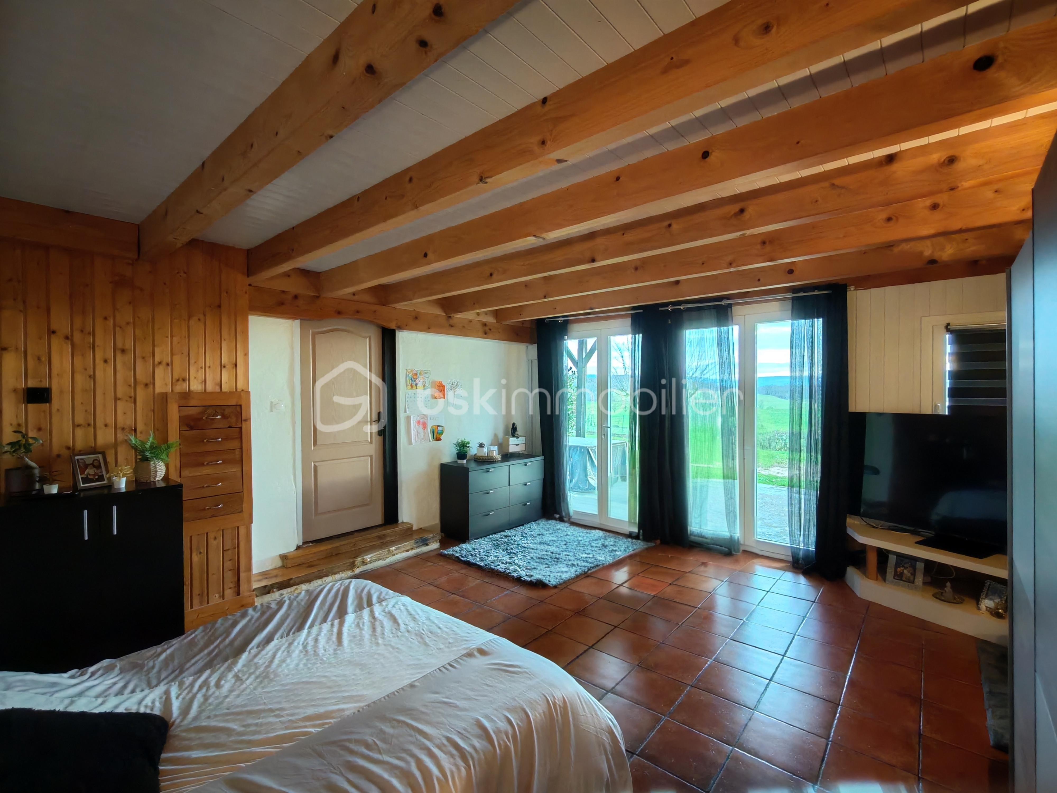 Corps de ferme de 171,54 m² - IMG_20251219_101218_edit_732933725981708.jpg