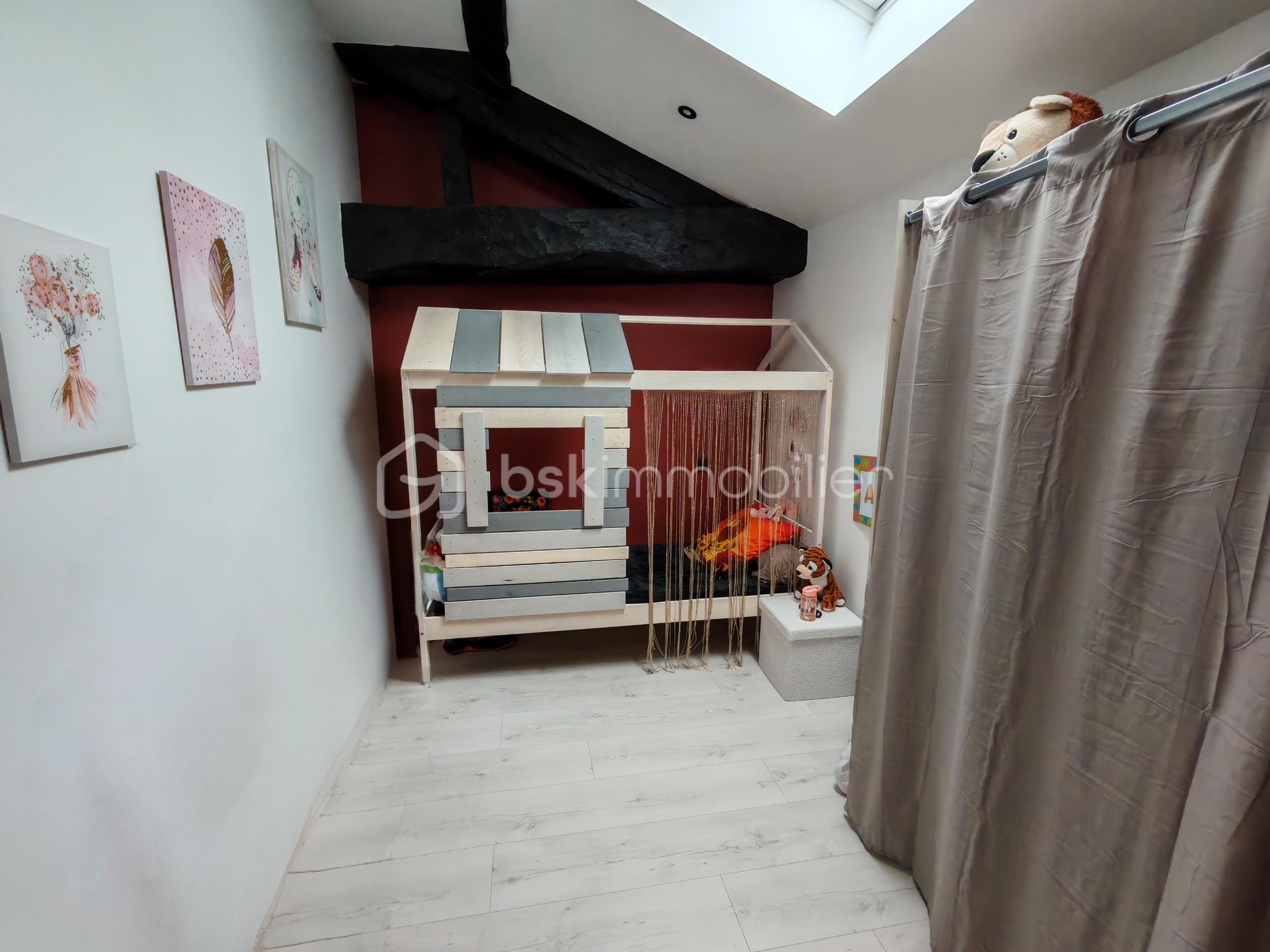 Corps de ferme de 171,54 m² - IMG_20251222_142803.jpg