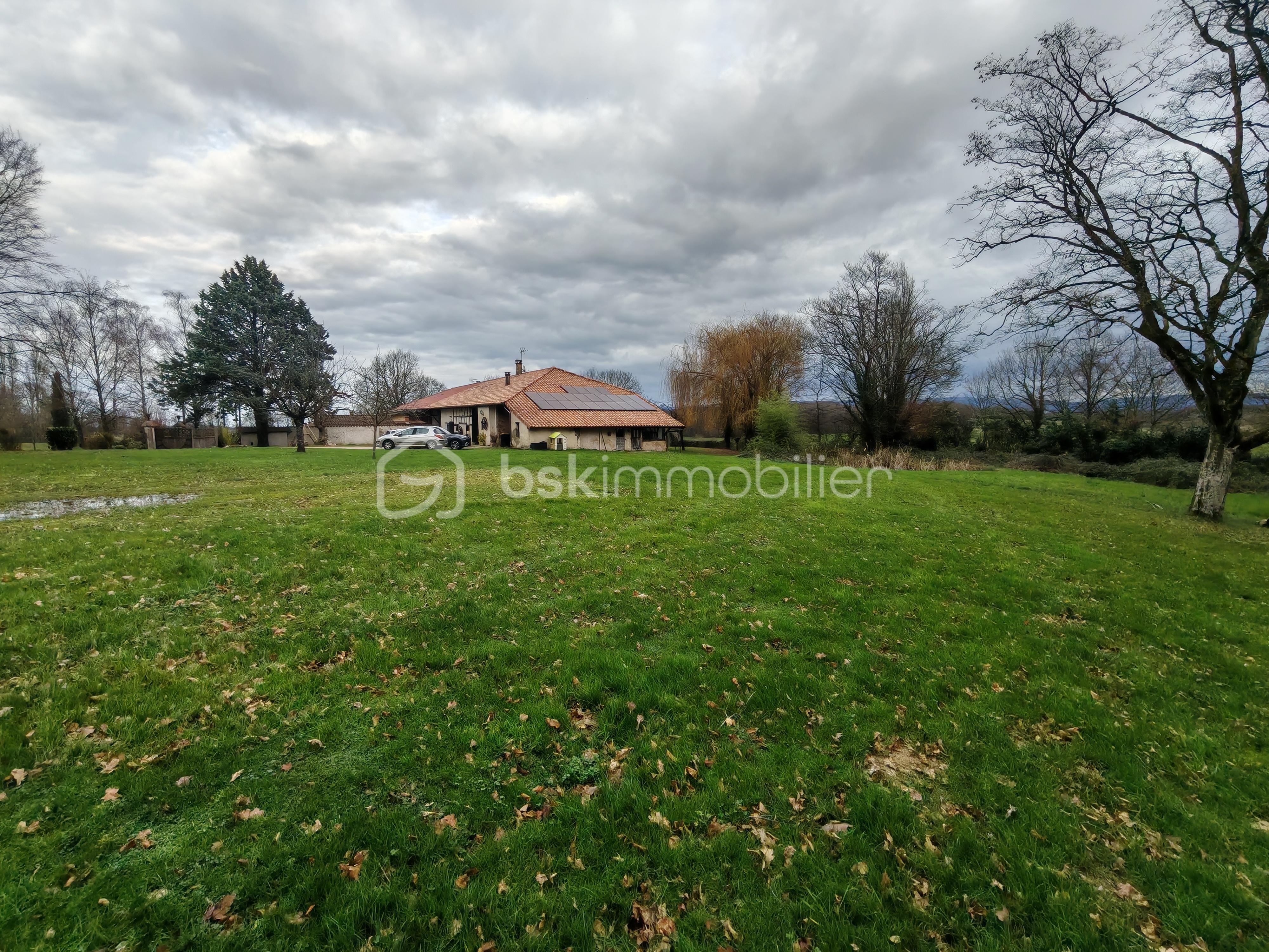 Corps de ferme de 171,54 m² - IMG_20251210_151754.jpg