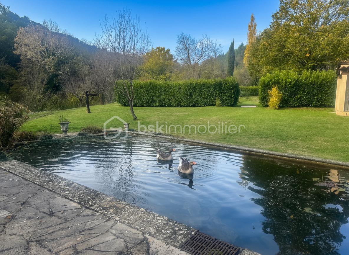 Demeure de 246,49 m² - generated_2025-11-11T19_45_38.101.jpeg