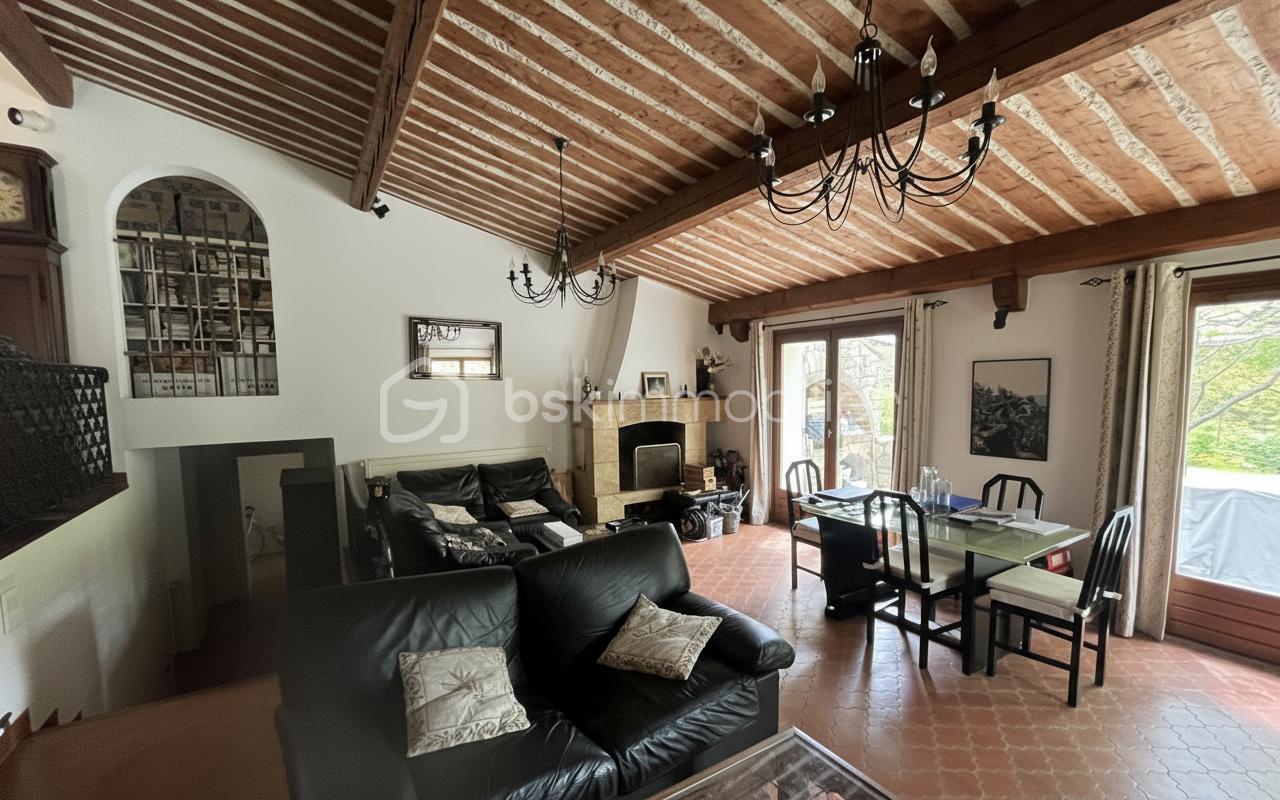 Demeure de 246,49 m² - generated_2025-10-31T14_50_12.138.jpeg