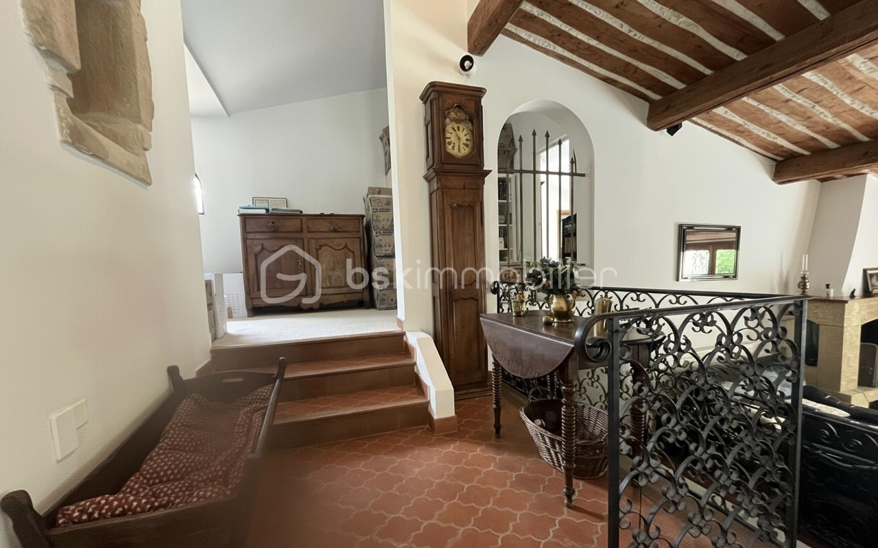 Demeure de 246,49 m² - generated_2025-10-31T14_54_33.853.jpeg