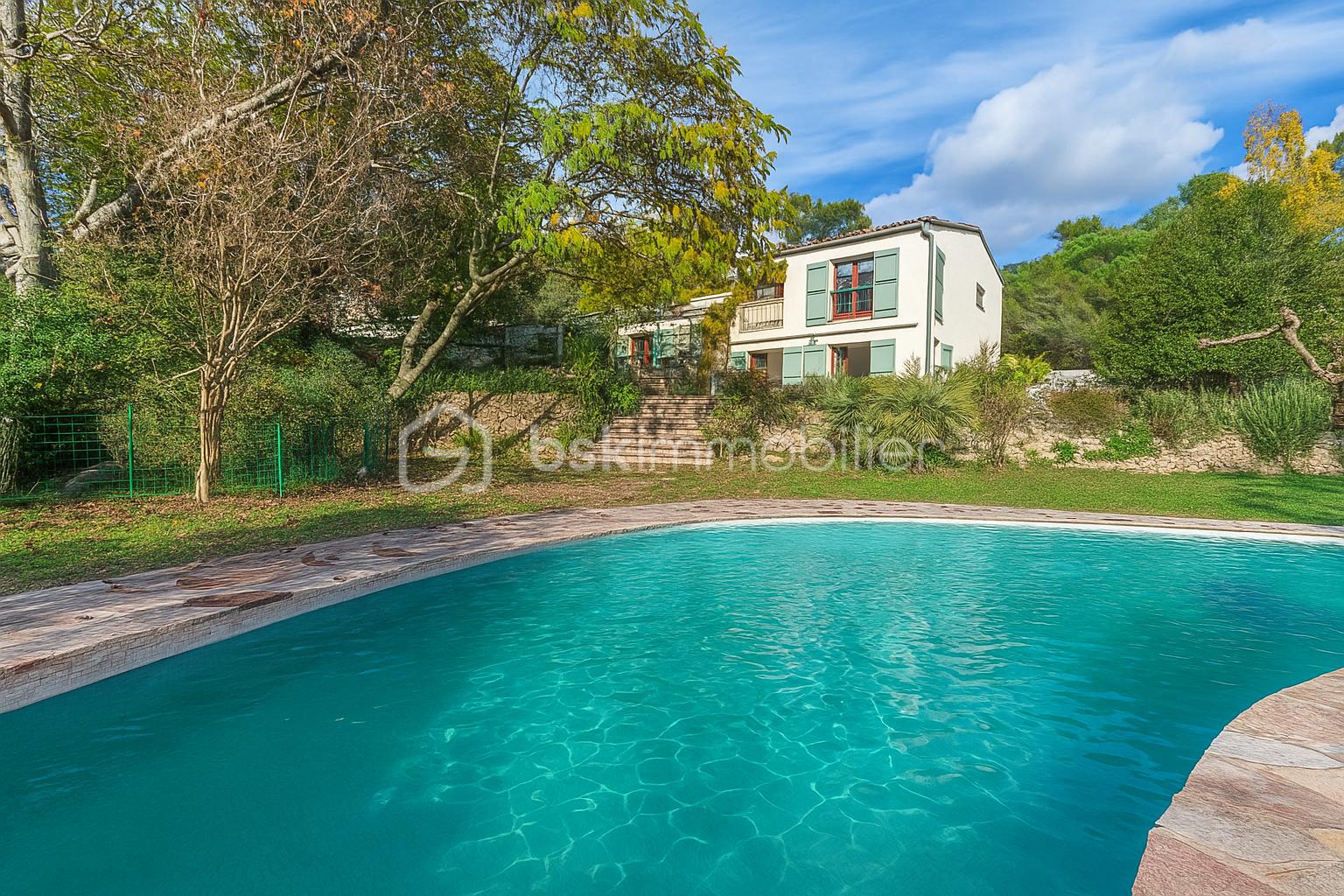 Demeure de 246,49 m² - ChatGPT Image 11 nov. 2025, 19_29_46.png