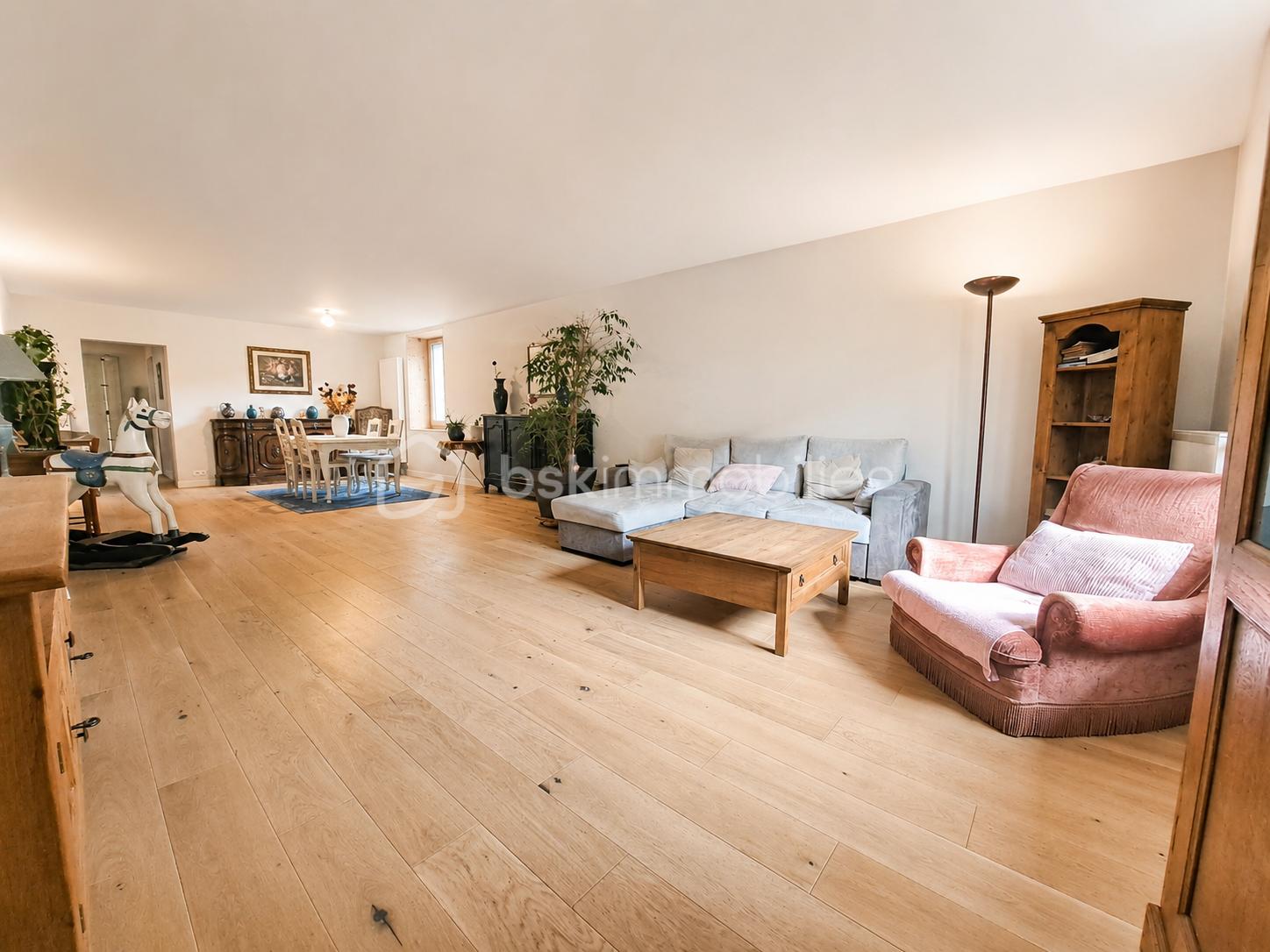 Appartement 7 pièces 194 m² · à Morez · 194 m² · 259 000 €