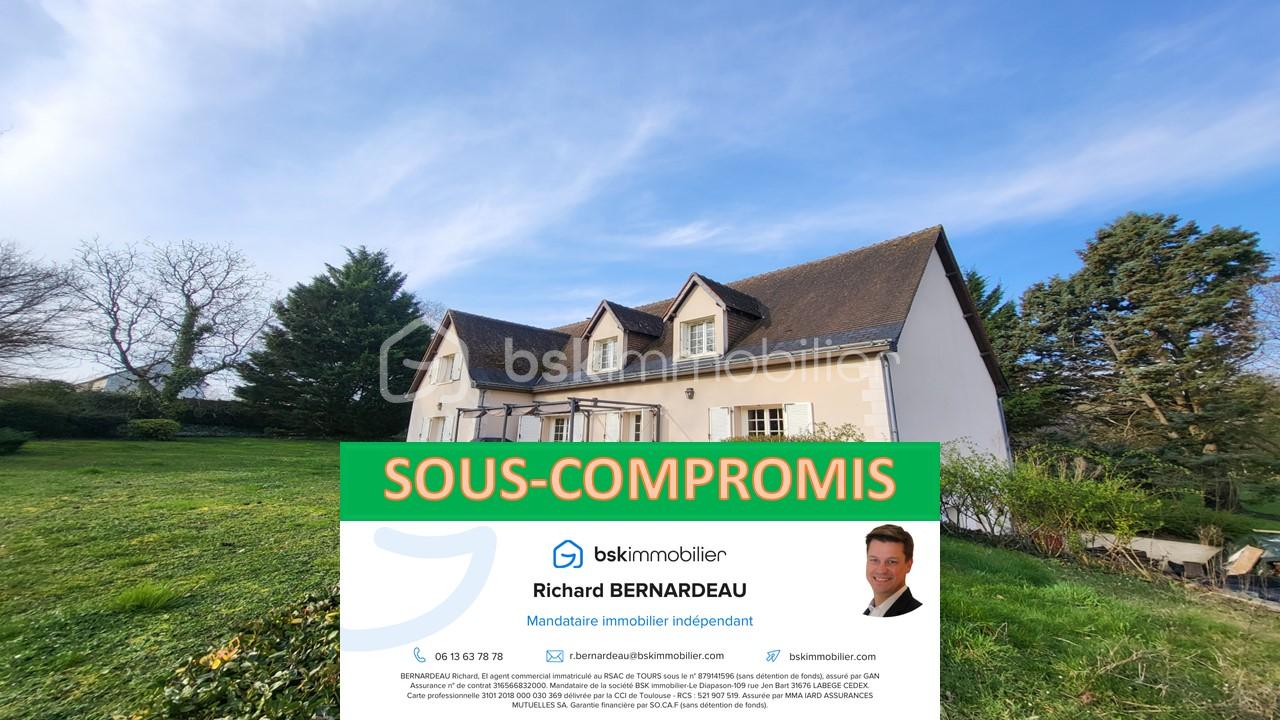 Maison traditionnelle de 219 m² - Diapositive6.JPG