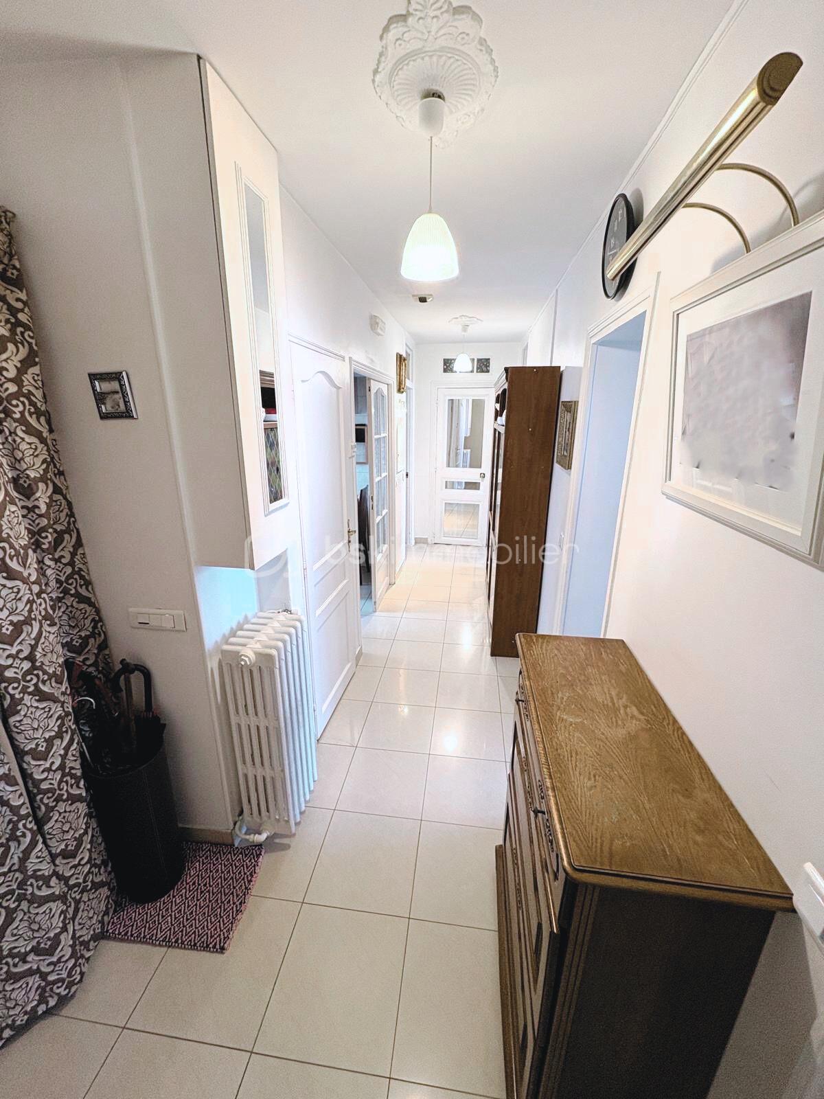 Appartement de 80 m² - 9.jpg