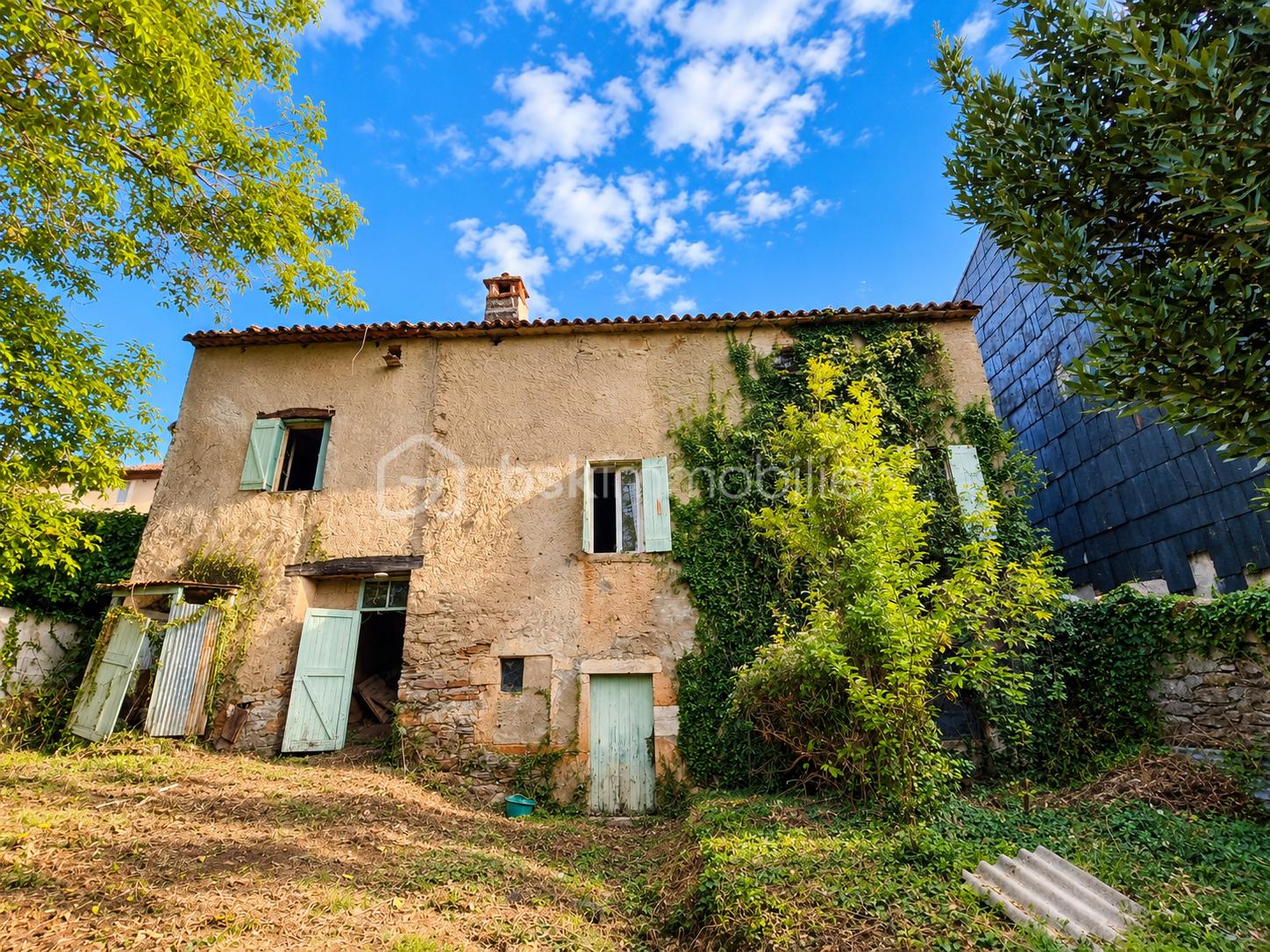 Maison 4 pièces 100 m² · à Courniou · 100 m² · 60 000 €